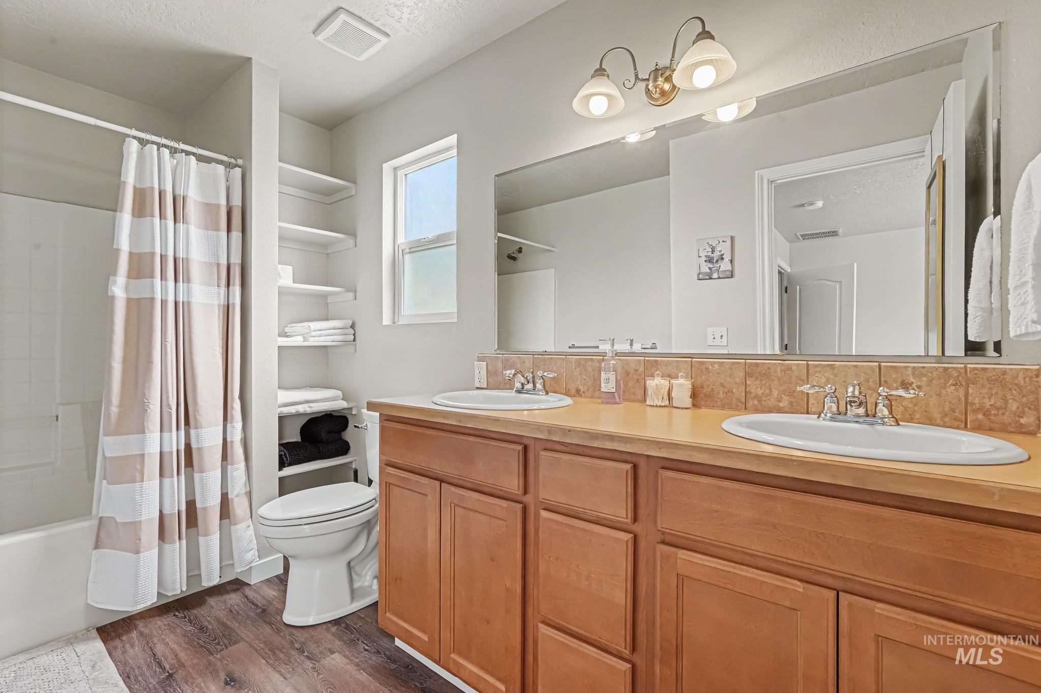 4311 N Buckboard Place, Boise, Idaho 83713, 3 Bedrooms, 2 Bathrooms, Residential For Sale, Price $430,000,MLS 98995425