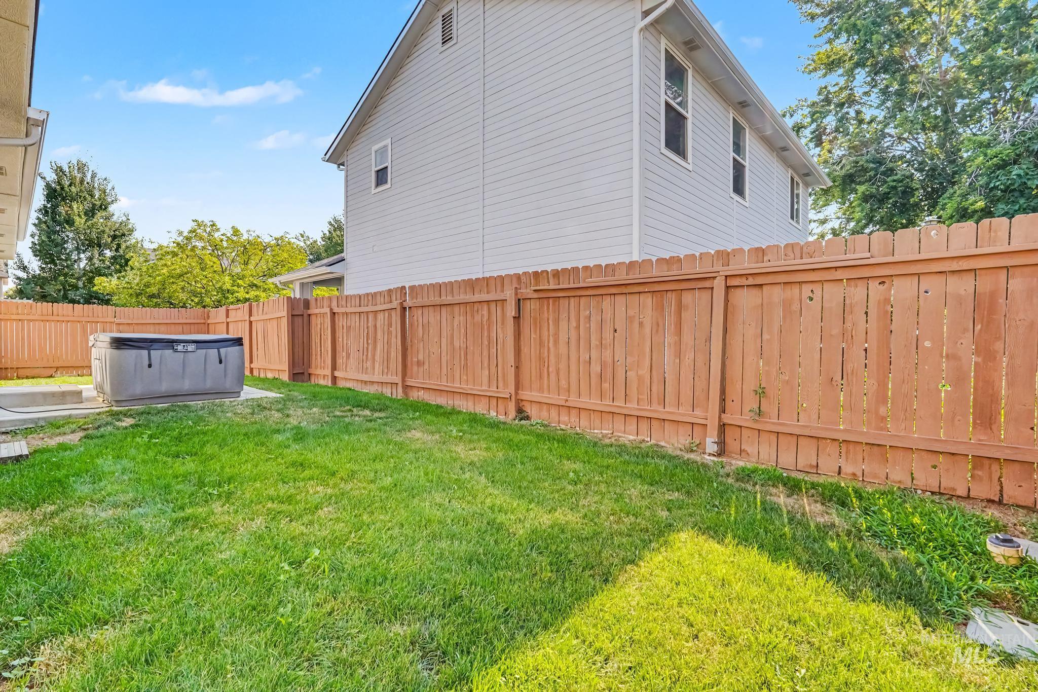 4311 N Buckboard Place, Boise, Idaho 83713, 3 Bedrooms, 2 Bathrooms, Residential For Sale, Price $430,000,MLS 98995425