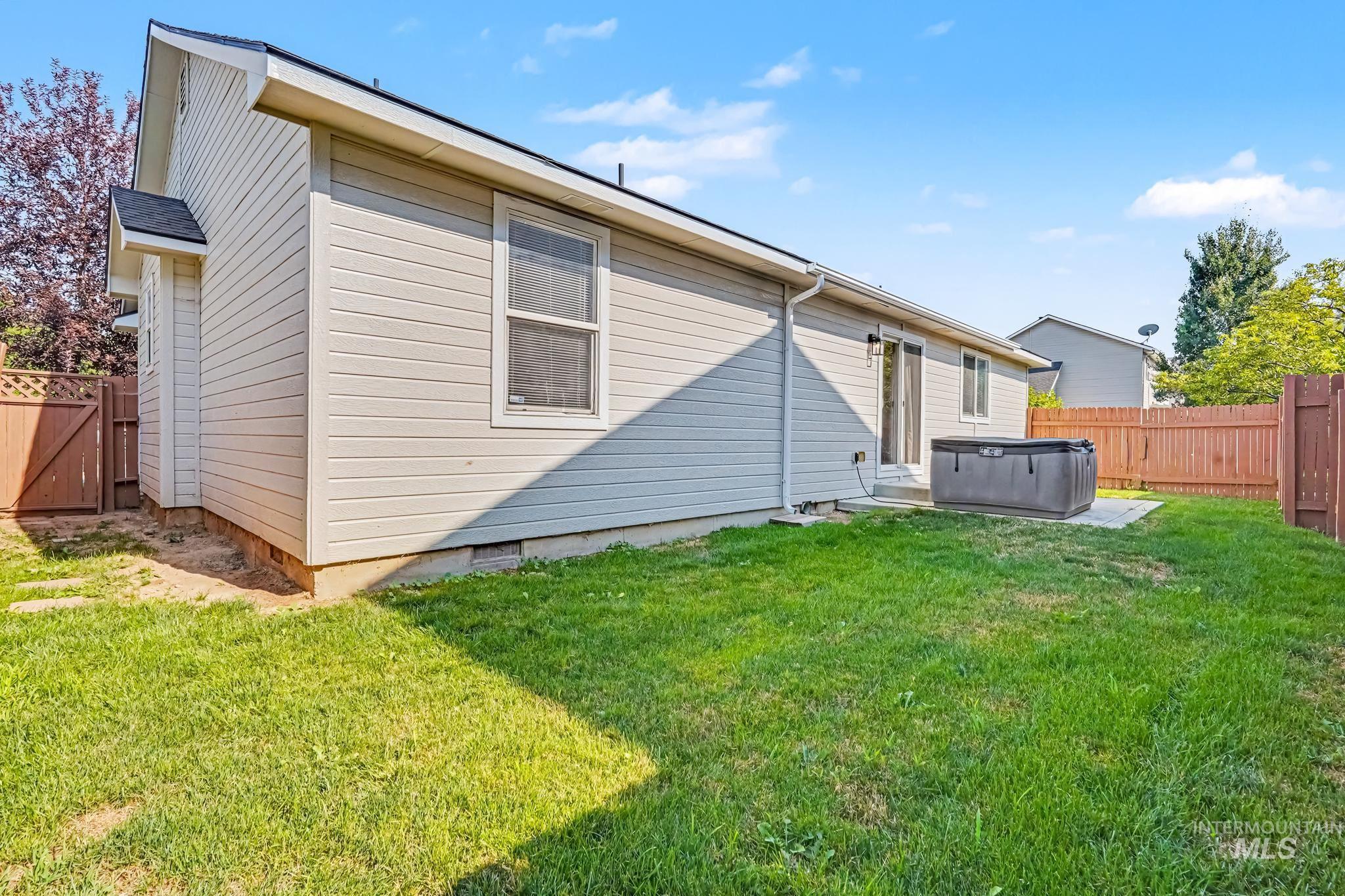 4311 N Buckboard Place, Boise, Idaho 83713, 3 Bedrooms, 2 Bathrooms, Residential For Sale, Price $430,000,MLS 98995425