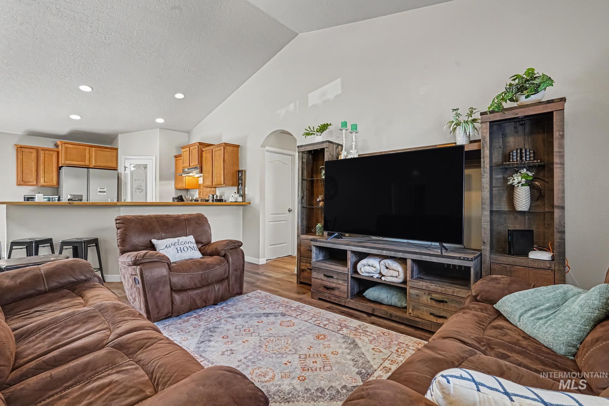 4311 N Buckboard Place, Boise, Idaho 83713, 3 Bedrooms, 2 Bathrooms, Residential For Sale, Price $430,000,MLS 98995425