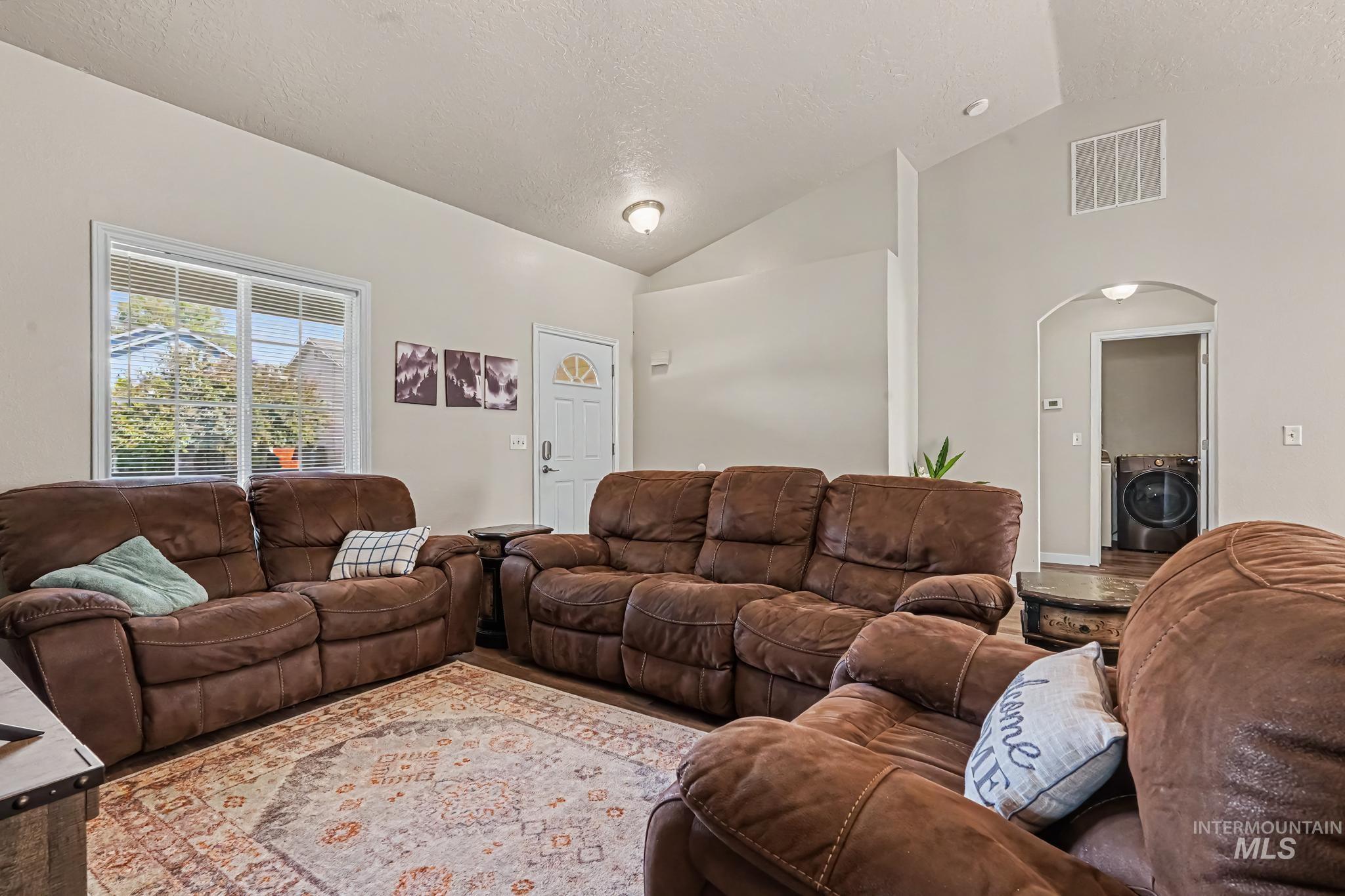 4311 N Buckboard Place, Boise, Idaho 83713, 3 Bedrooms, 2 Bathrooms, Residential For Sale, Price $430,000,MLS 98995425