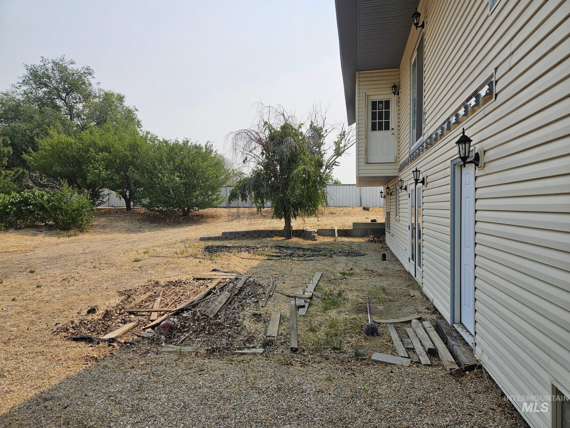20300 Ila Ln., Caldwell, Idaho 83607, 3 Bedrooms, 2 Bathrooms, Residential For Sale, Price $290,000, 98995429