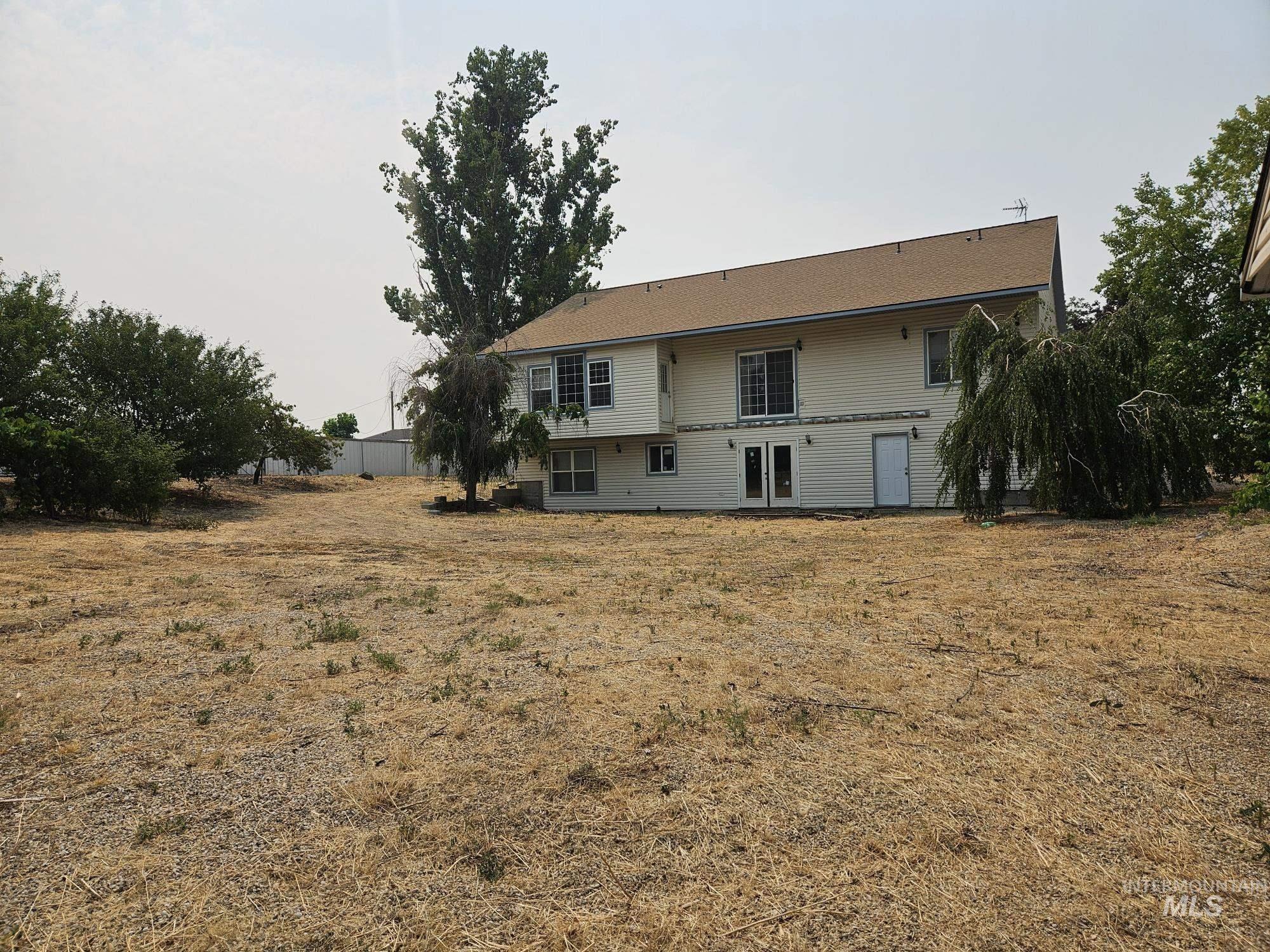 20300 Ila Ln., Caldwell, Idaho 83607, 3 Bedrooms, 2 Bathrooms, Residential For Sale, Price $290,000, 98995429