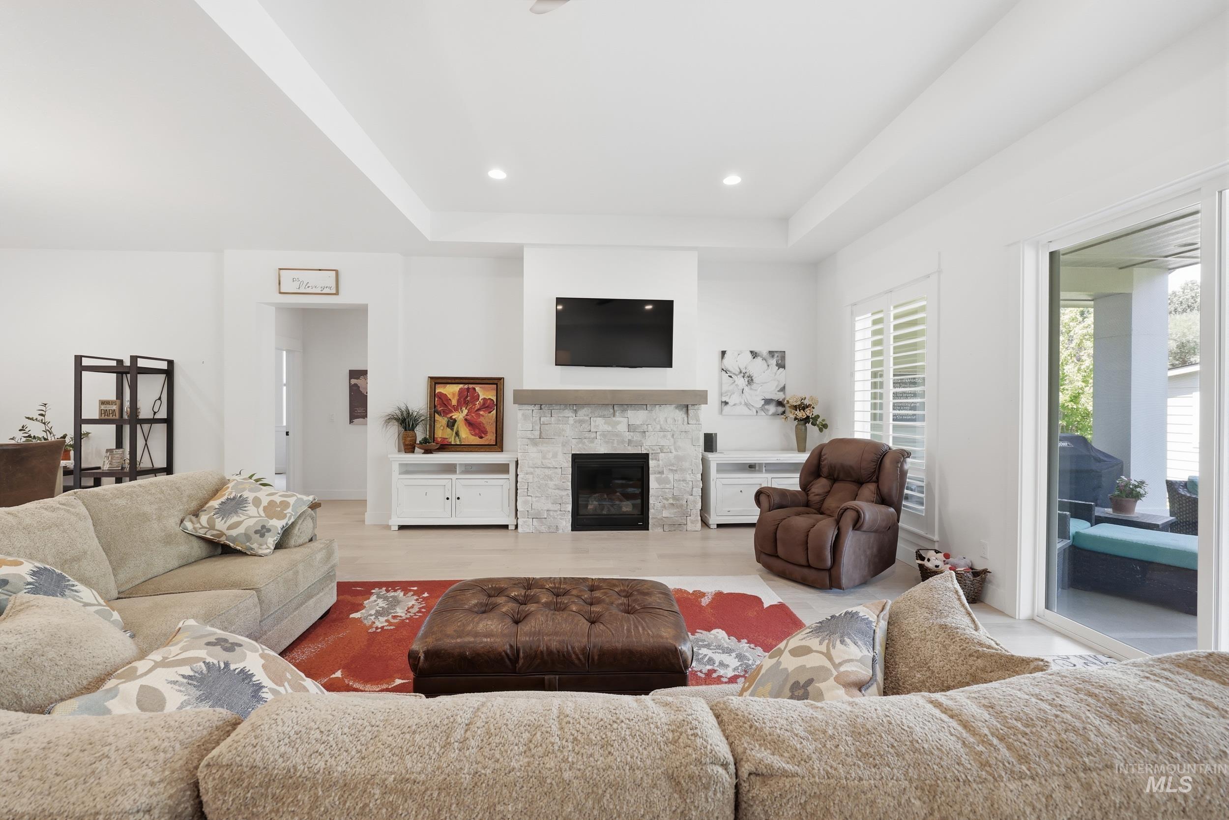 3254 W Miners Farm Dr, Boise, Idaho 83714, 4 Bedrooms, 2.5 Bathrooms, Residential For Sale, Price $975,000, 98995431