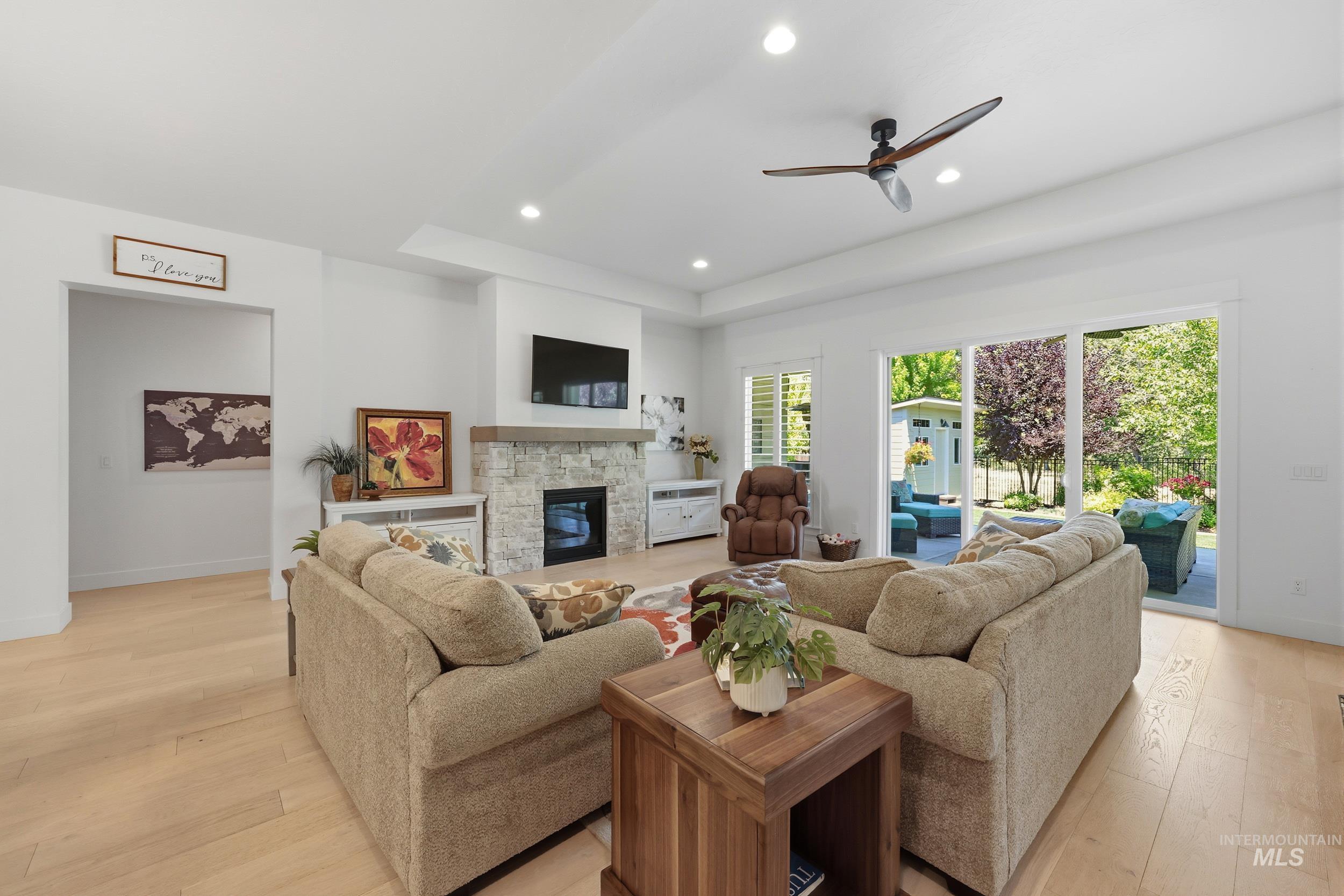 3254 W Miners Farm Dr, Boise, Idaho 83714, 4 Bedrooms, 2.5 Bathrooms, Residential For Sale, Price $975,000, 98995431