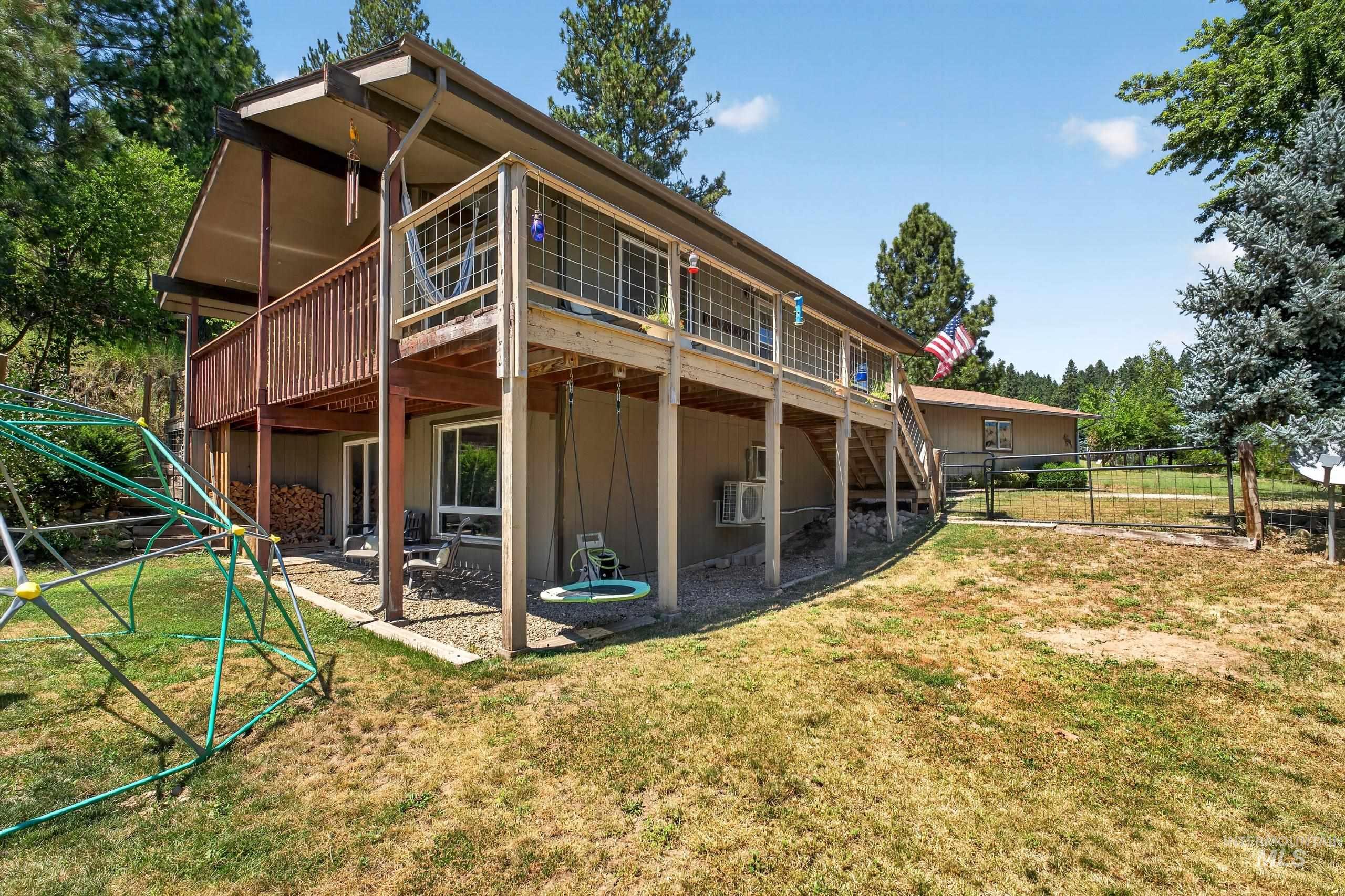 37 Mores Creek Cir, Boise, Idaho 83716, 4 Bedrooms, 2 Bathrooms, Residential For Sale, Price $510,000, 98995432