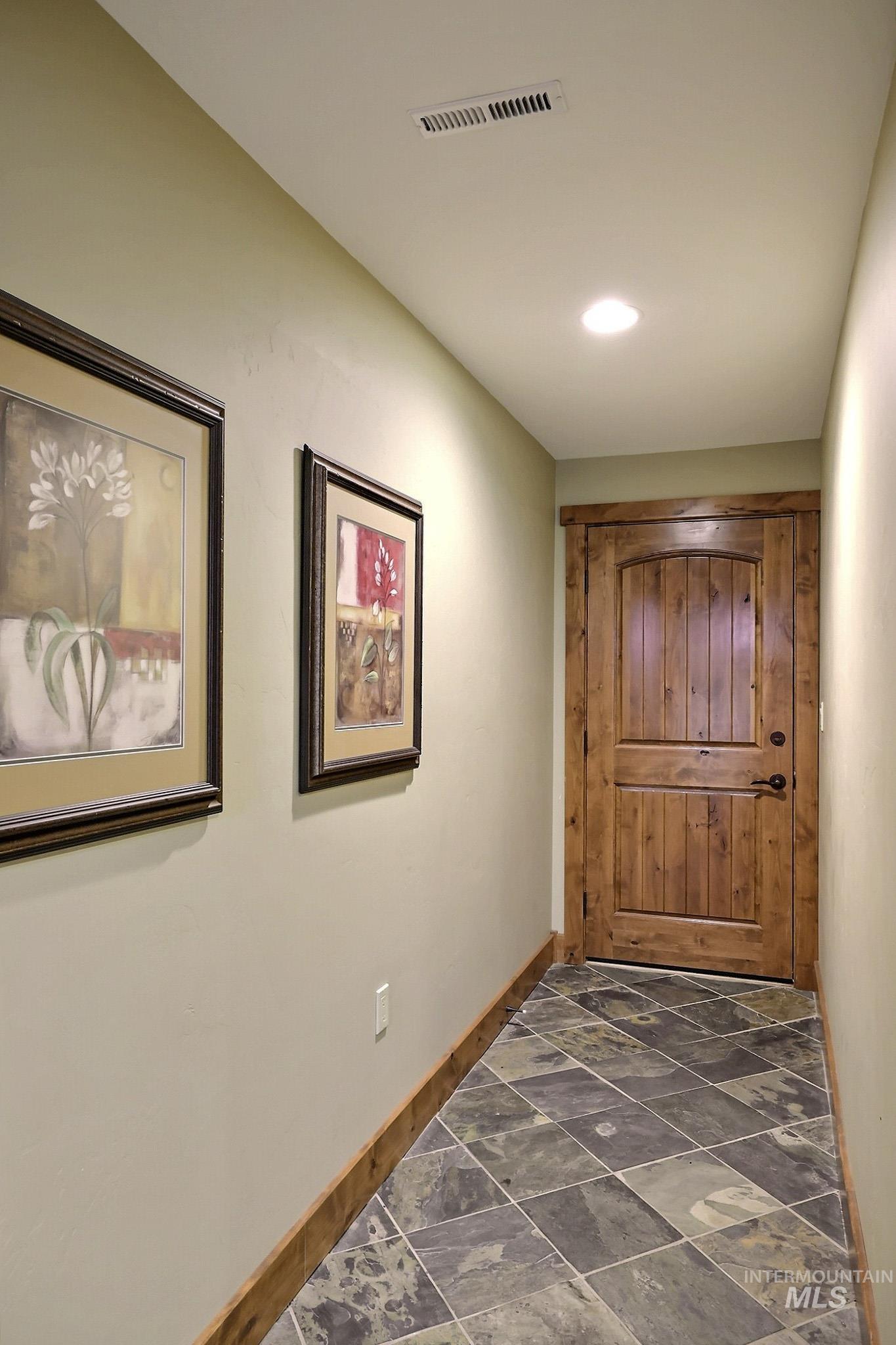 25 Francois Court, Donnelly, Idaho 83615, 4 Bedrooms, 4 Bathrooms, Residential For Sale, Price $2,000,000, 98995434