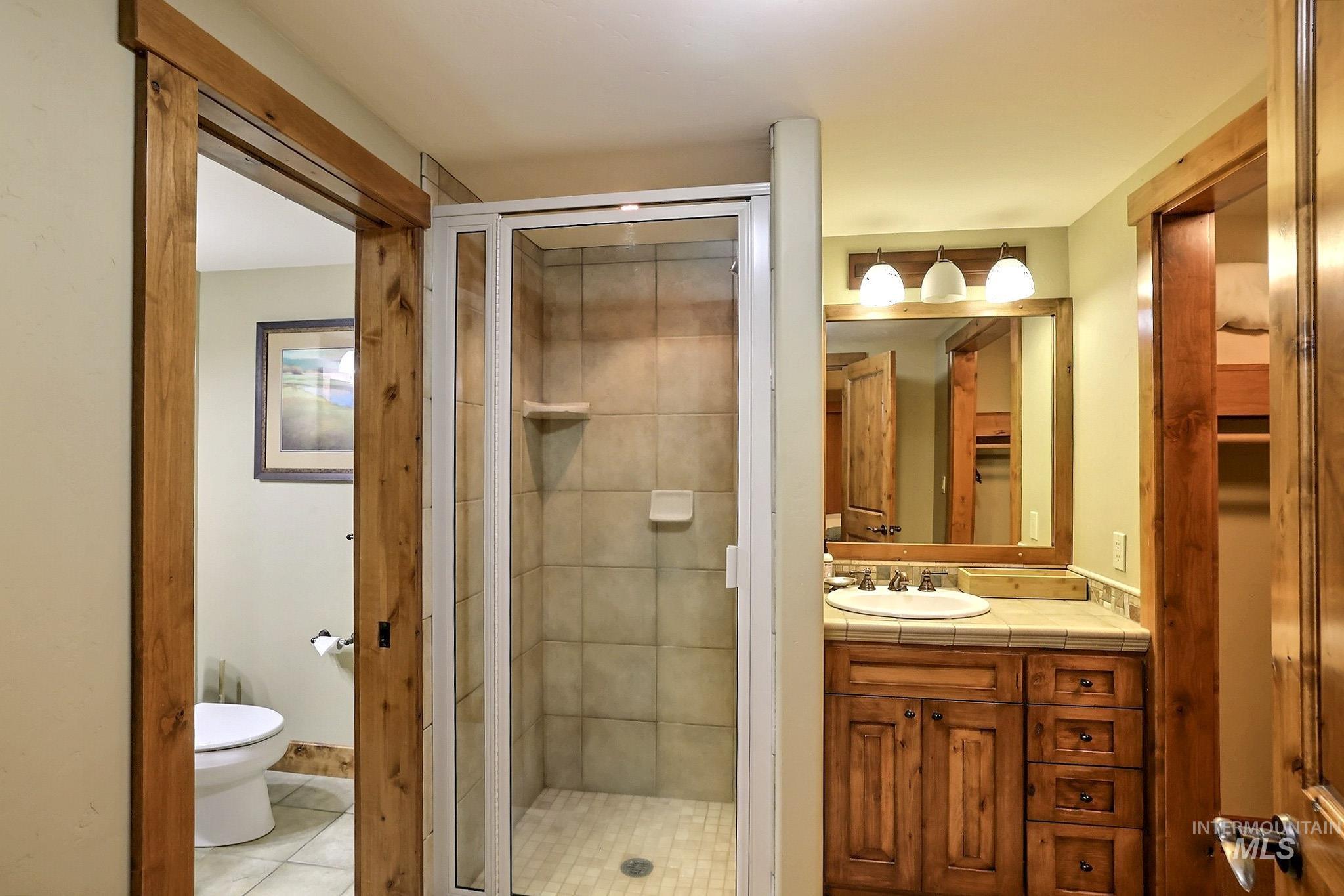 25 Francois Court, Donnelly, Idaho 83615, 4 Bedrooms, 4 Bathrooms, Residential For Sale, Price $2,000,000, 98995434