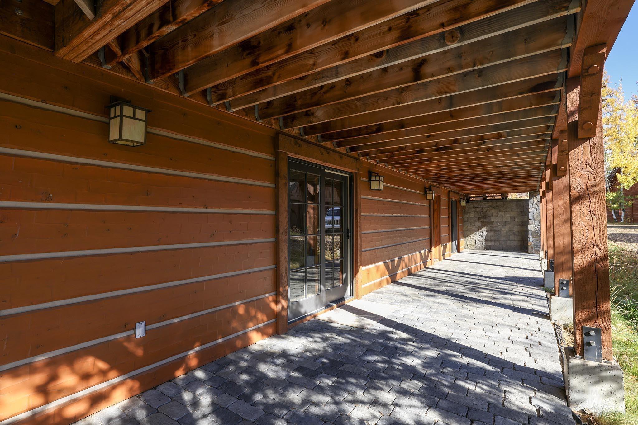 25 Francois Court, Donnelly, Idaho 83615, 4 Bedrooms, 4 Bathrooms, Residential For Sale, Price $2,000,000, 98995434