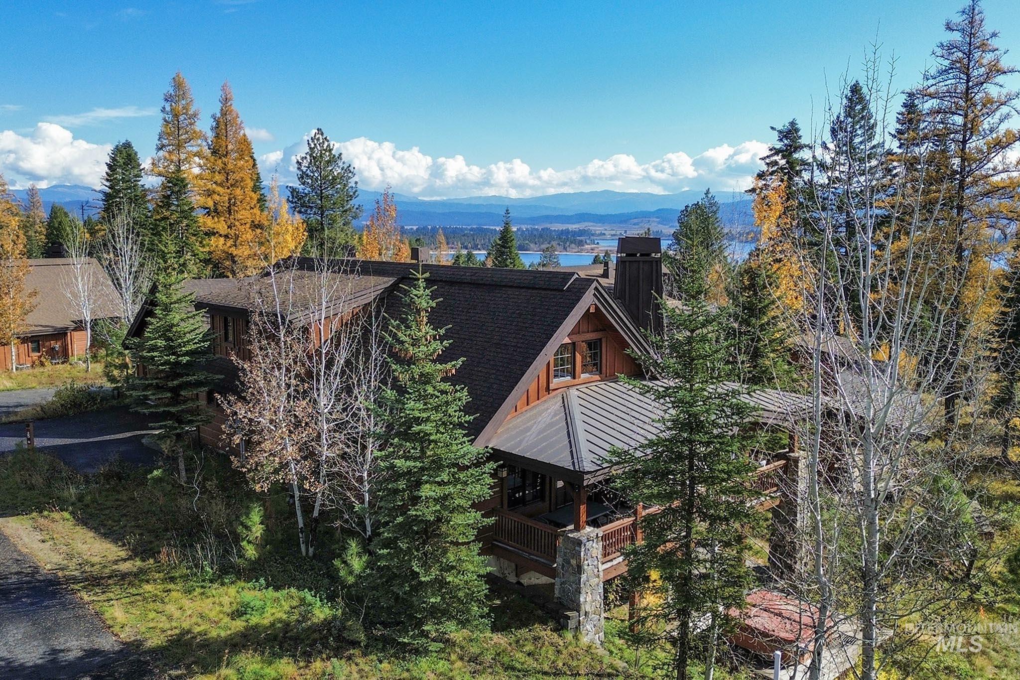 25 Francois Court, Donnelly, Idaho 83615, 4 Bedrooms, 4 Bathrooms, Residential For Sale, Price $2,000,000, 98995434