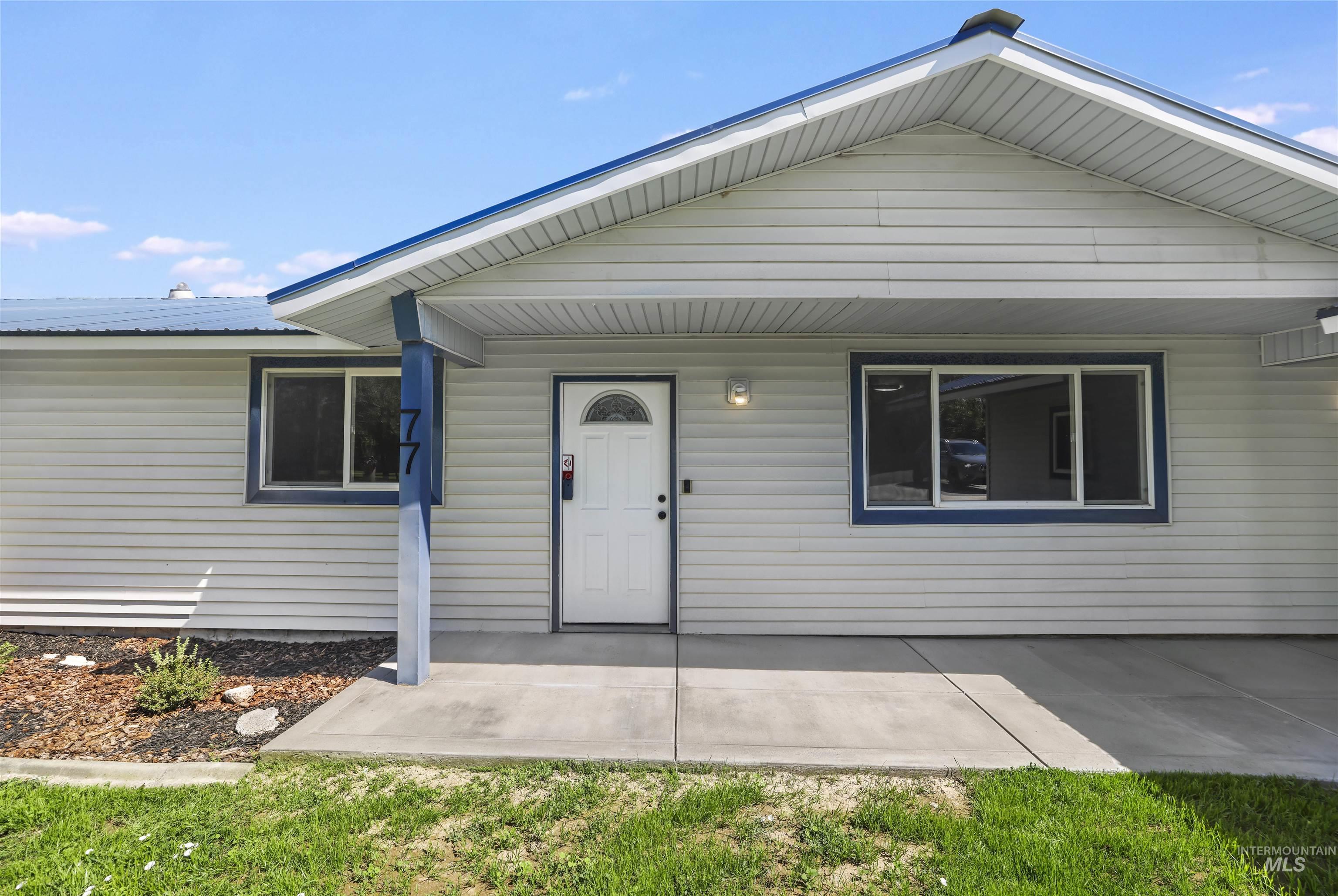 77 Horseshoe Circle, Jerome, Idaho 83338, 4 Bedrooms, 2.5 Bathrooms, Residential For Sale, Price $585,000, 98995435