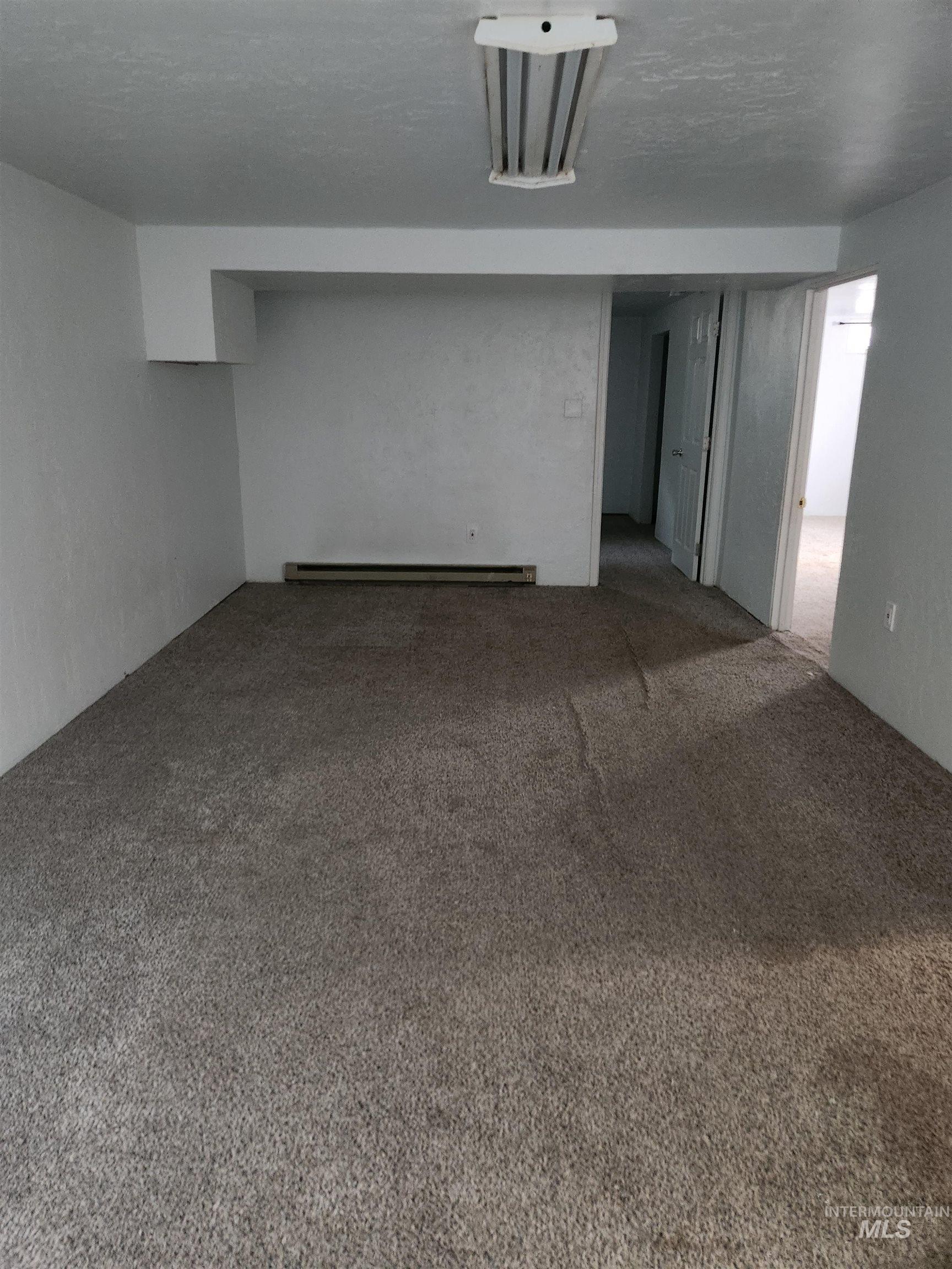 313 Baker Drive, Mountain Home, Idaho 83647, 4 Bedrooms, 1.5 Bathrooms, Residential For Sale, Price $275,000,MLS 98995438