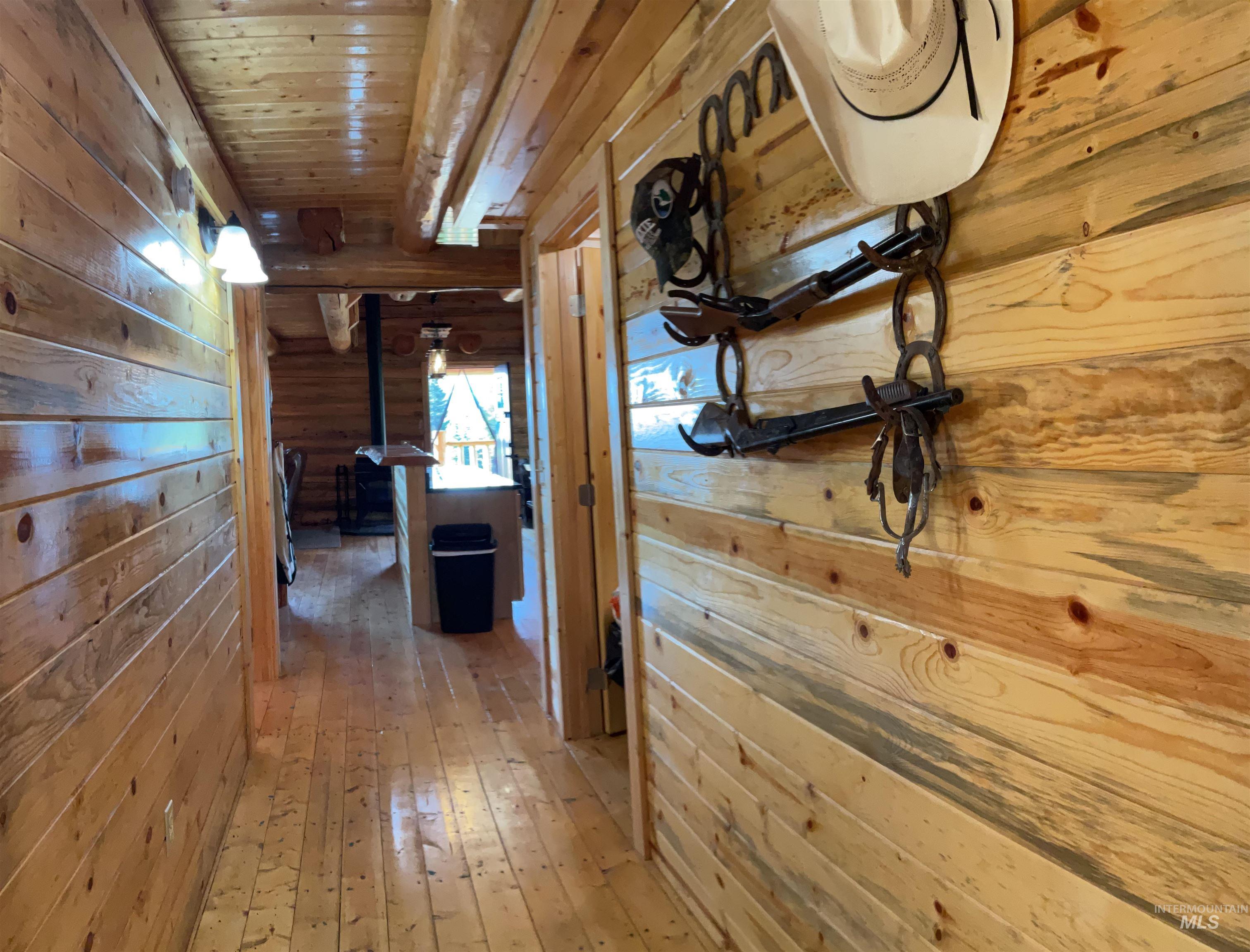 625 Rhett Creek Rd, Dixie, Idaho 83525, 3 Bedrooms, 2 Bathrooms, Residential For Sale, Price $639,000, 98995439