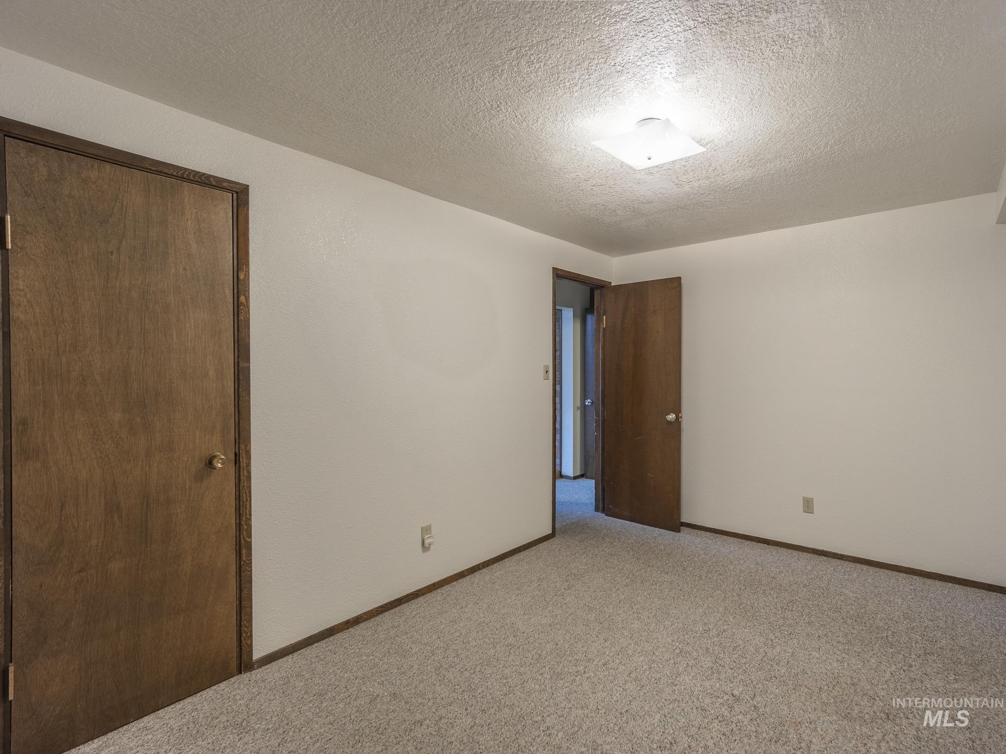 161 Cemetery Road, White Bird, Idaho 83554, 4 Bedrooms, 2 Bathrooms, Residential For Sale, Price $469,000, 98995440