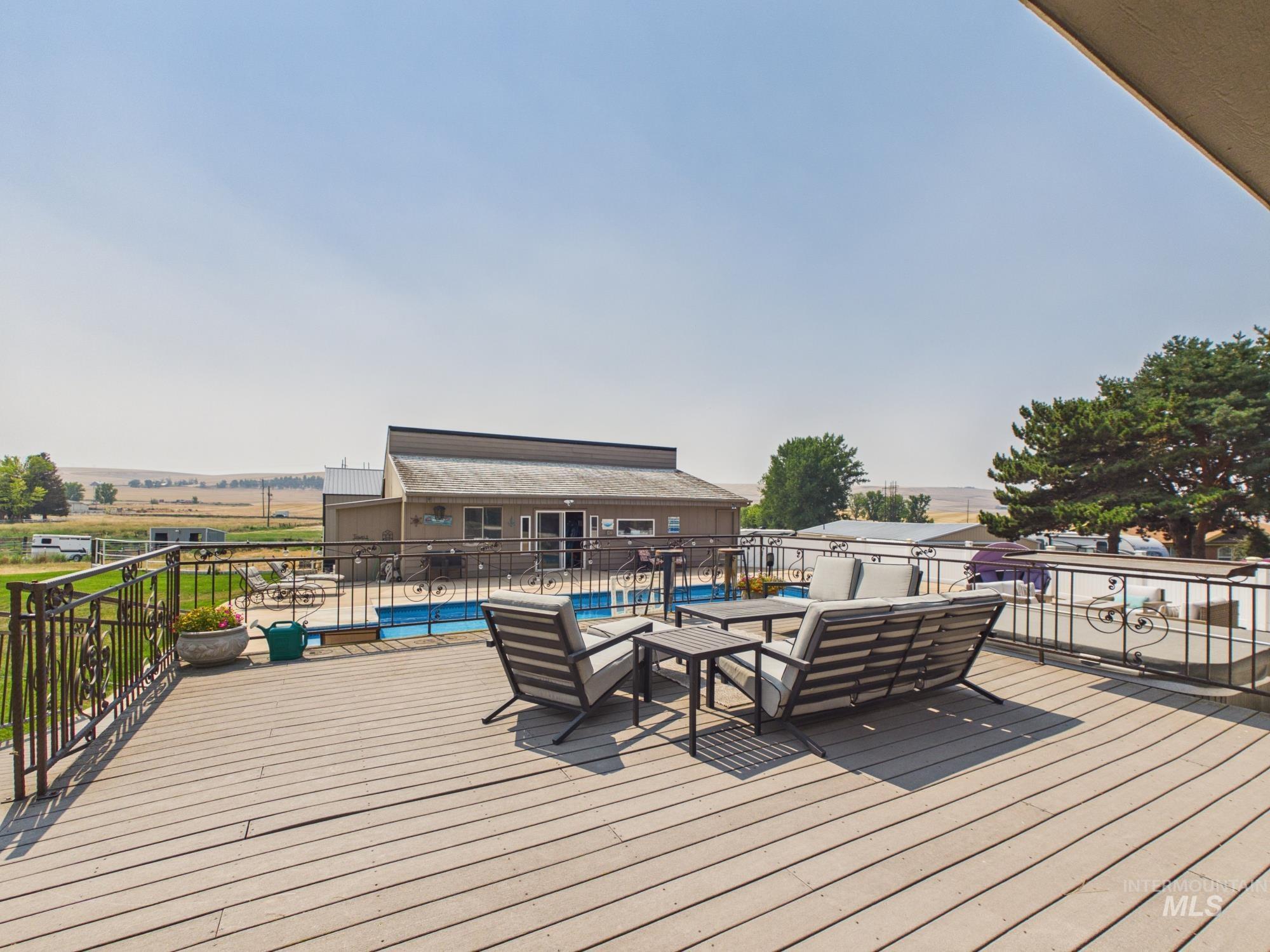 1916 Allmon, Lewiston, Idaho 83501, 4 Bedrooms, 3.5 Bathrooms, Residential For Sale, Price $899,000, 98995441