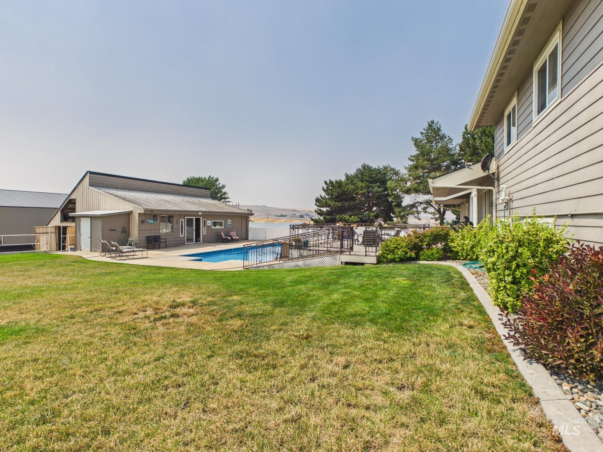1916 Allmon, Lewiston, Idaho 83501, 4 Bedrooms, 3.5 Bathrooms, Residential For Sale, Price $899,000, 98995441