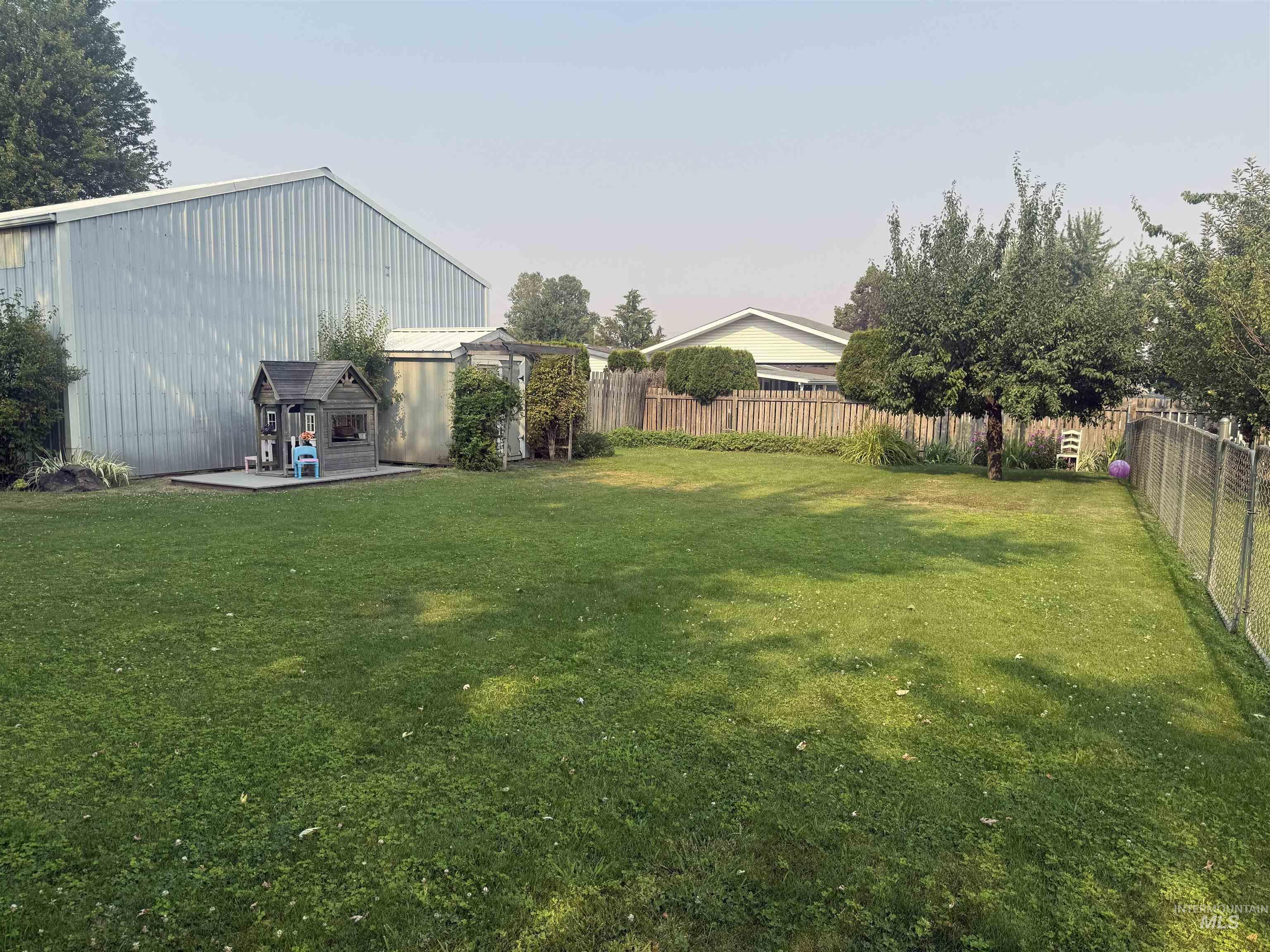 1624 Birch ave, Lewiston, Idaho 83501, 6 Bedrooms, 4 Bathrooms, Residential For Sale, Price $739,000,MLS 98995444