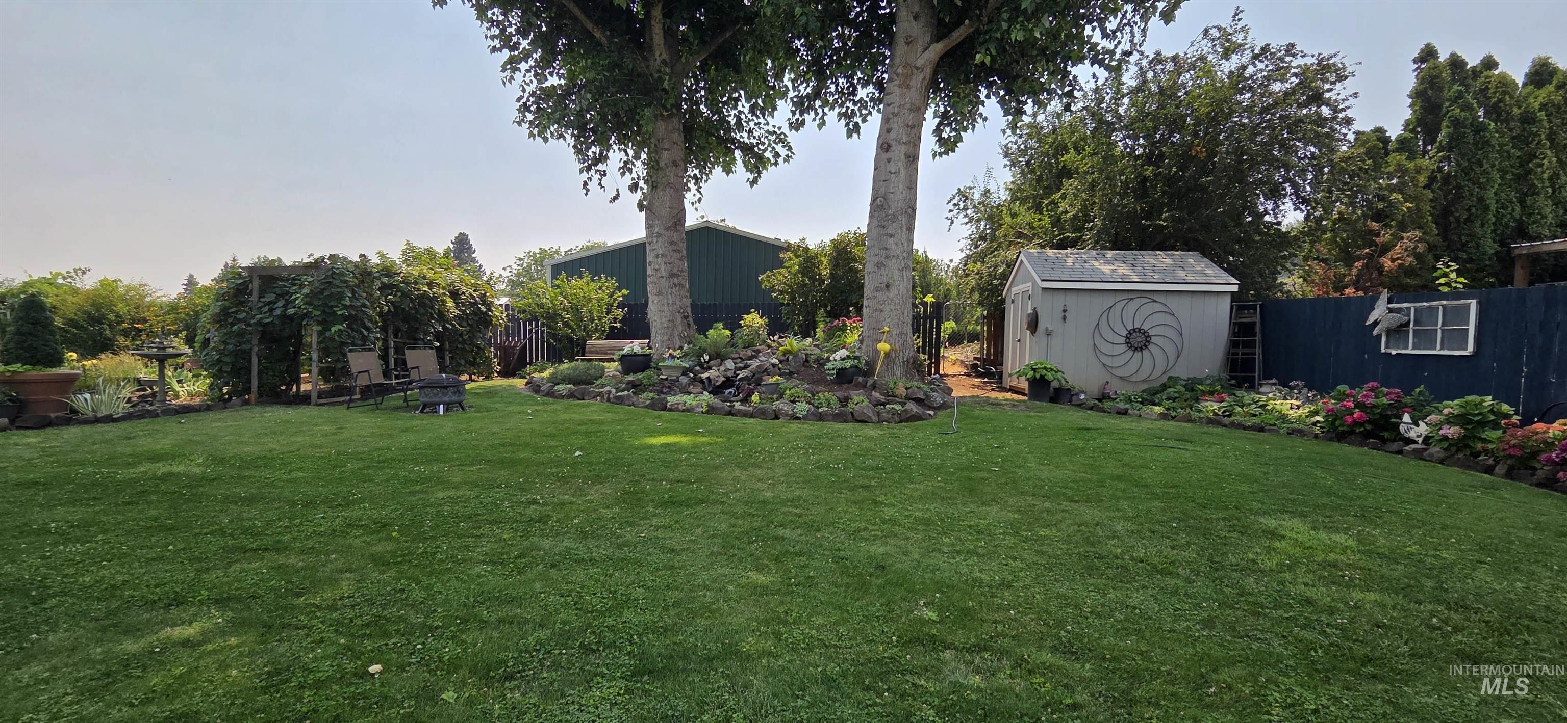 1624 Birch ave, Lewiston, Idaho 83501, 6 Bedrooms, 4 Bathrooms, Residential For Sale, Price $739,000,MLS 98995444