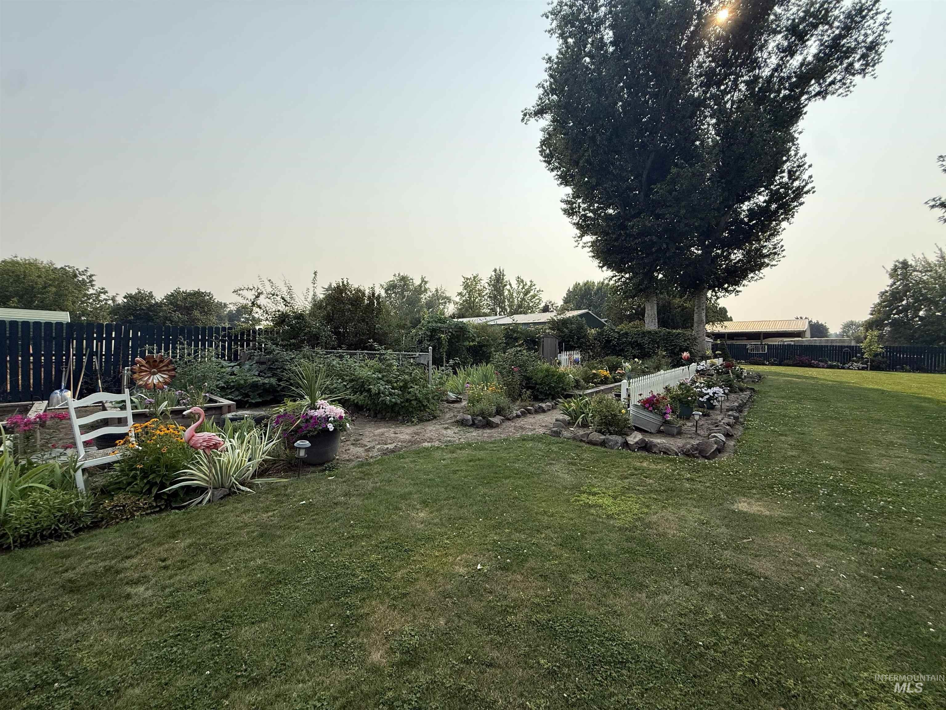 1624 Birch ave, Lewiston, Idaho 83501, 6 Bedrooms, 4 Bathrooms, Residential For Sale, Price $739,000,MLS 98995444
