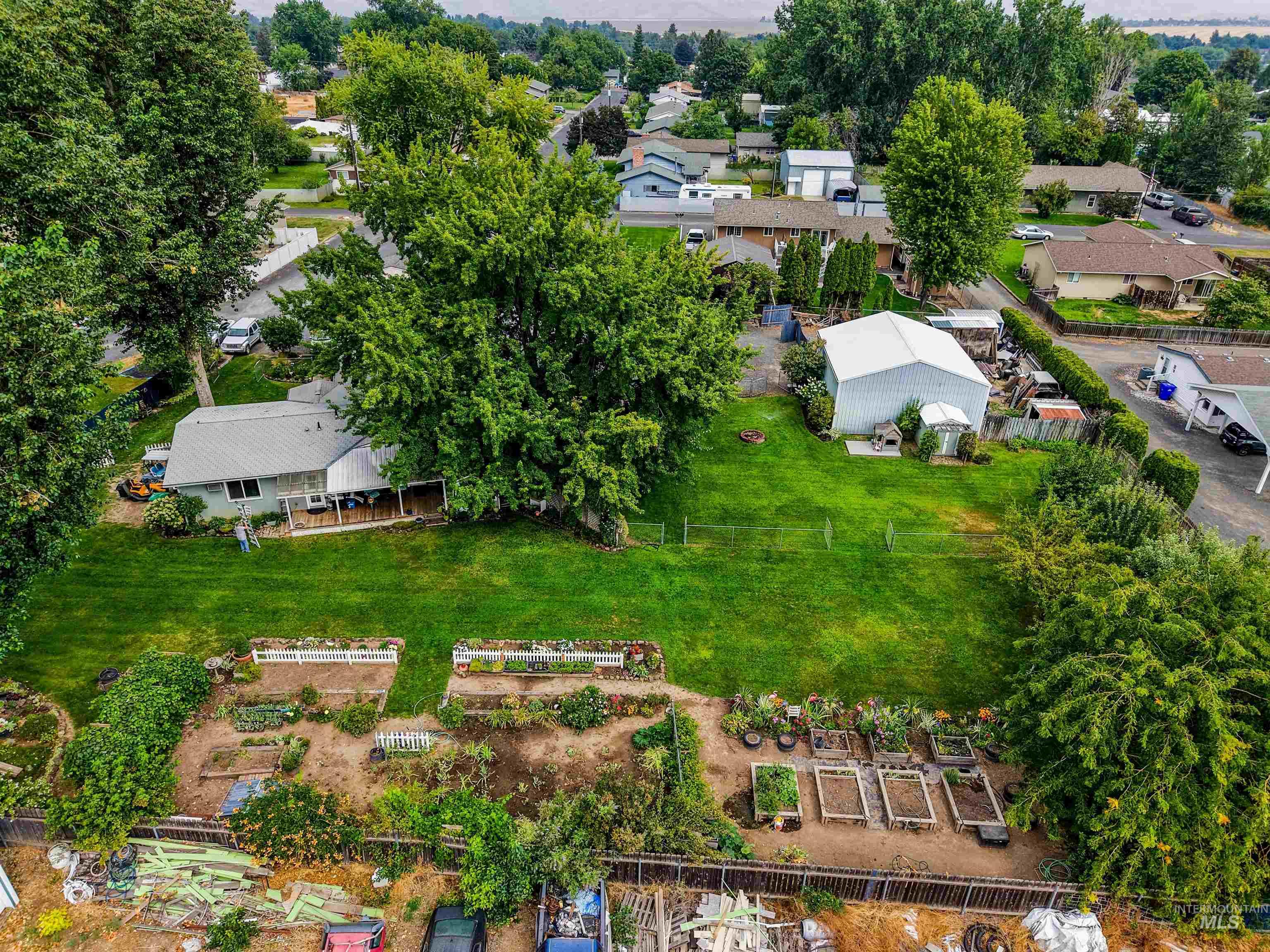 1624 Birch ave, Lewiston, Idaho 83501, 6 Bedrooms, 4 Bathrooms, Residential For Sale, Price $739,000,MLS 98995444