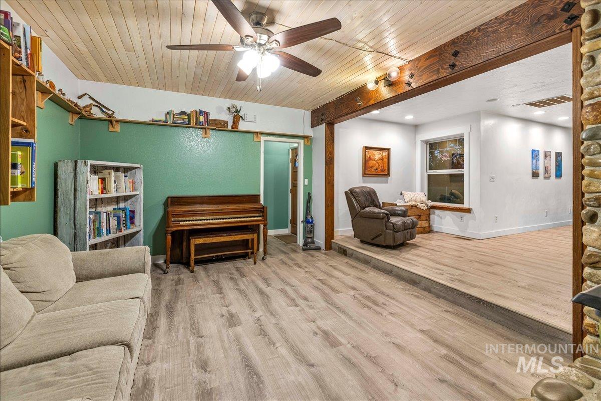 6712 Stage Coach Rd, Nampa, Idaho 83686, 4 Bedrooms, 2 Bathrooms, Residential For Sale, Price $1,675,000,MLS 98995447