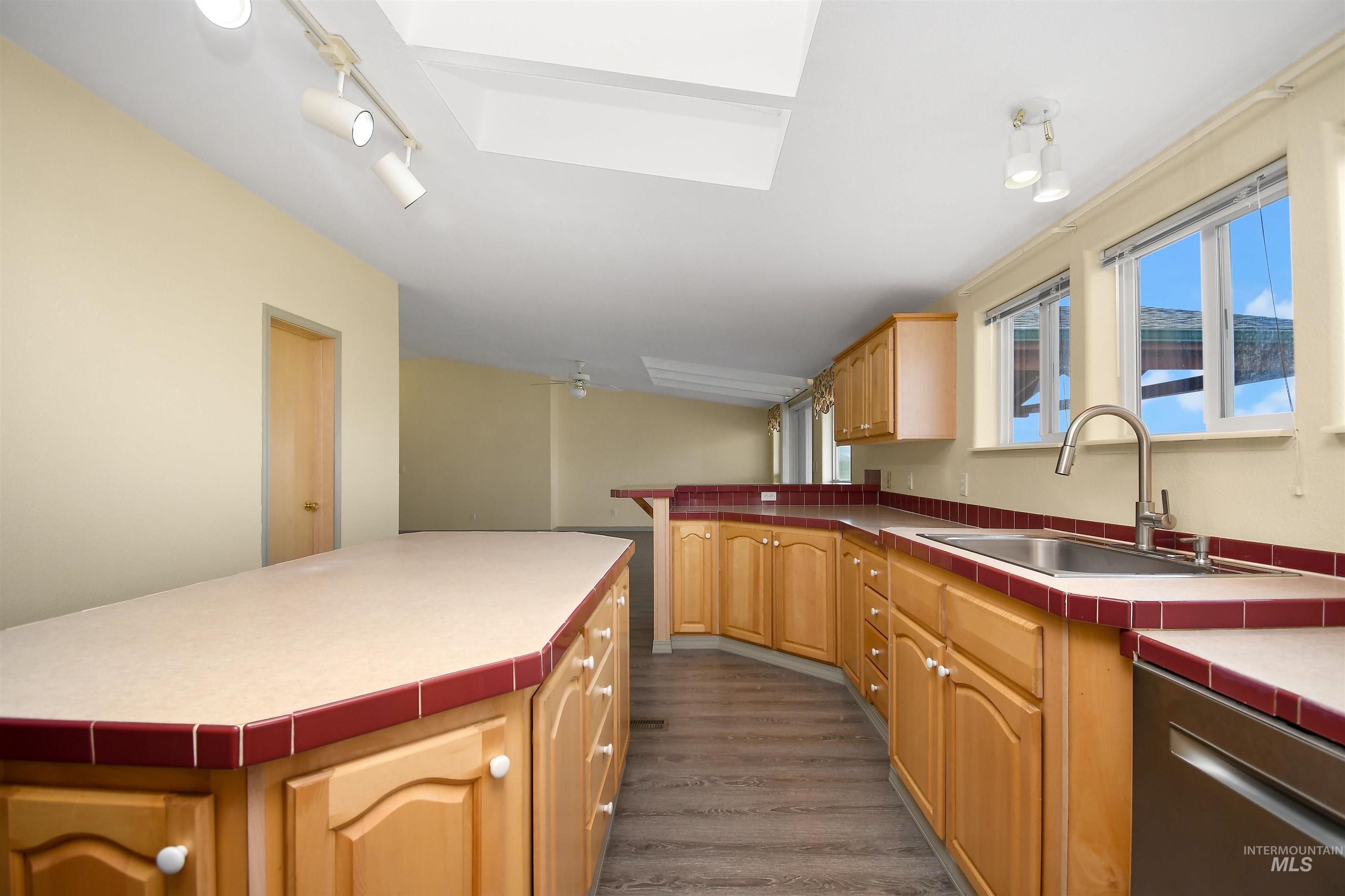 11375 Timber Butte Rd, Sweet, Idaho 83670, 3 Bedrooms, 2 Bathrooms, Residential For Sale, Price $1,269,900,MLS 98995451