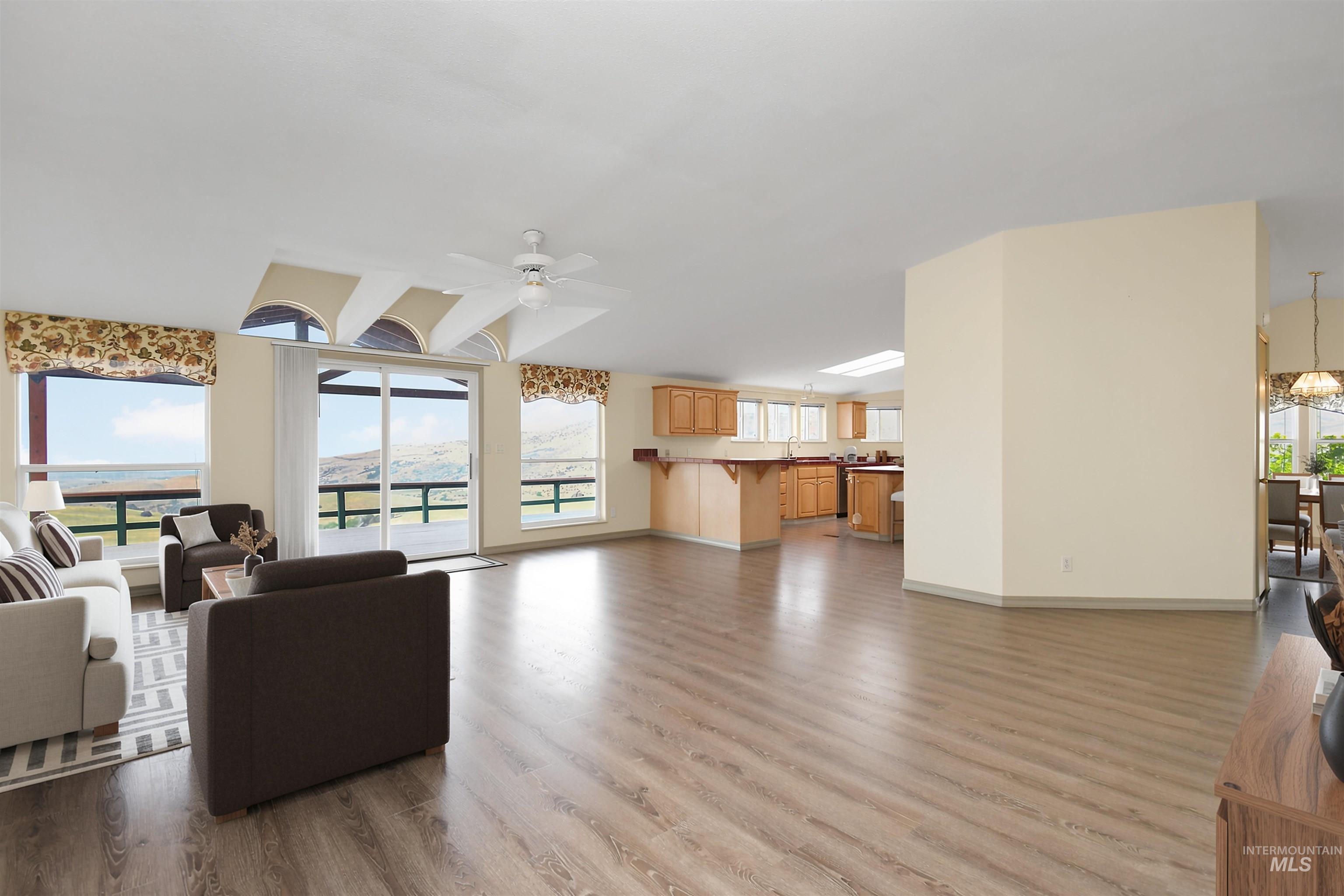 11375 Timber Butte Rd, Sweet, Idaho 83670, 3 Bedrooms, 2 Bathrooms, Residential For Sale, Price $1,269,900,MLS 98995451