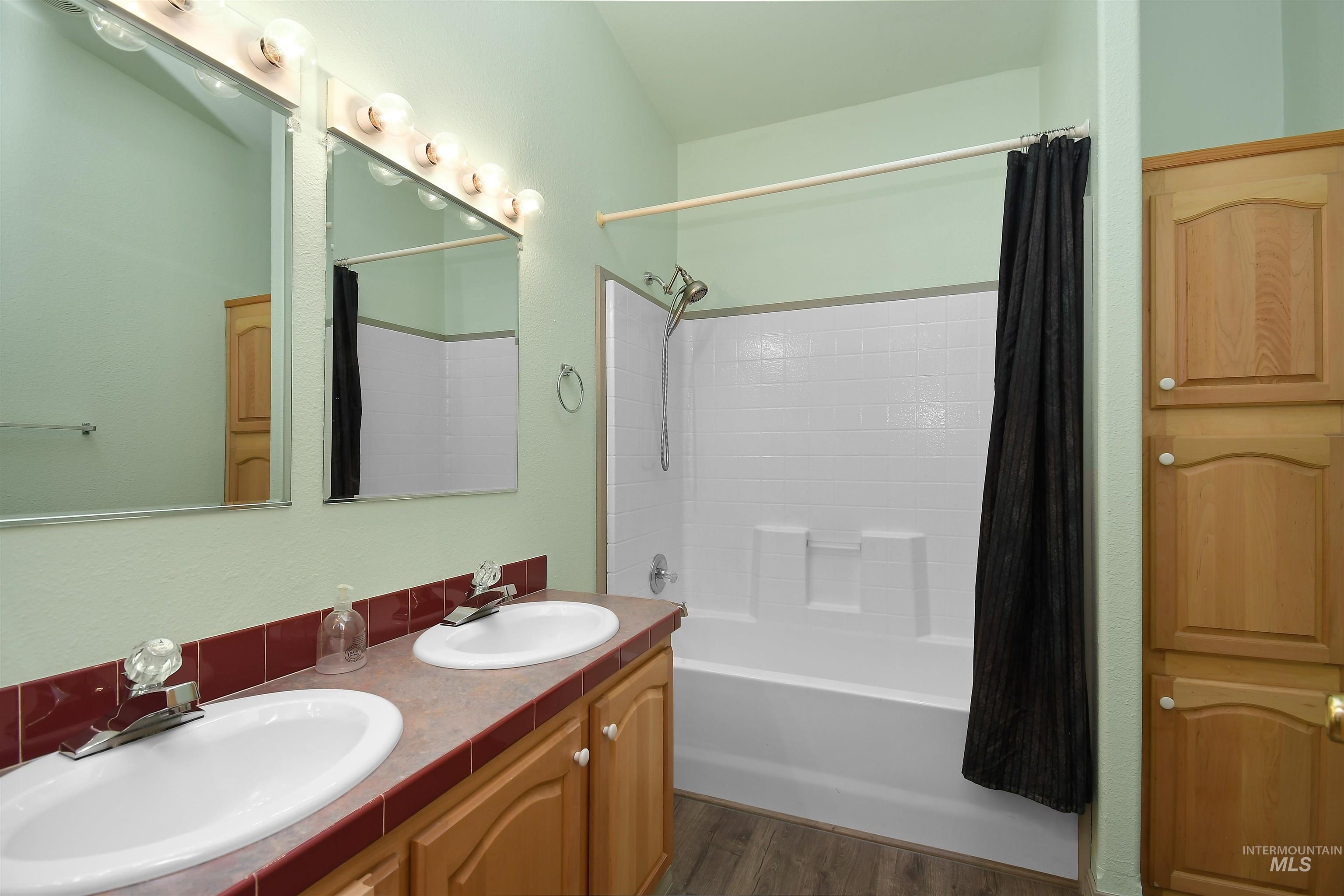 11375 Timber Butte Rd, Sweet, Idaho 83670, 3 Bedrooms, 2 Bathrooms, Residential For Sale, Price $1,269,900,MLS 98995451