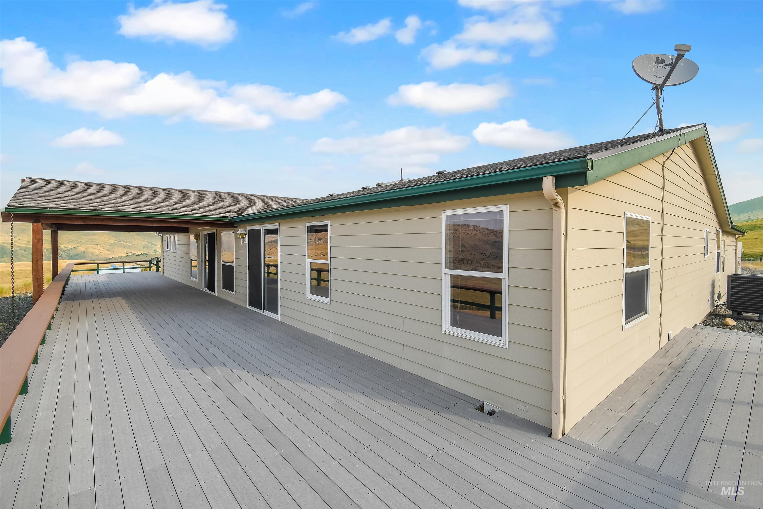 11375 Timber Butte Rd, Sweet, Idaho 83670, 3 Bedrooms, 2 Bathrooms, Residential For Sale, Price $1,269,900,MLS 98995451