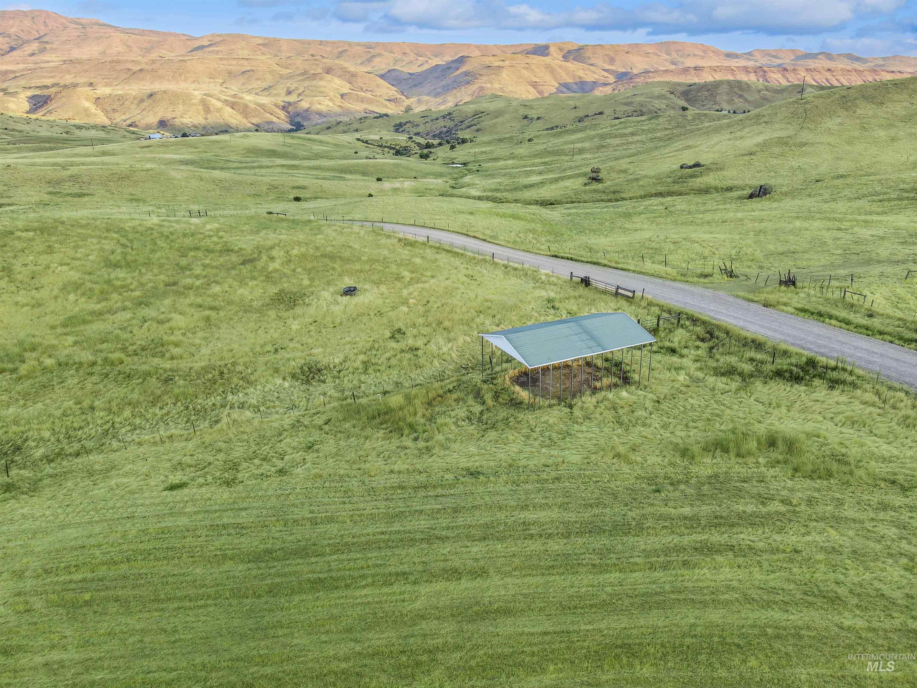 11375 Timber Butte Rd, Sweet, Idaho 83670, 3 Bedrooms, 2 Bathrooms, Residential For Sale, Price $1,269,900,MLS 98995451