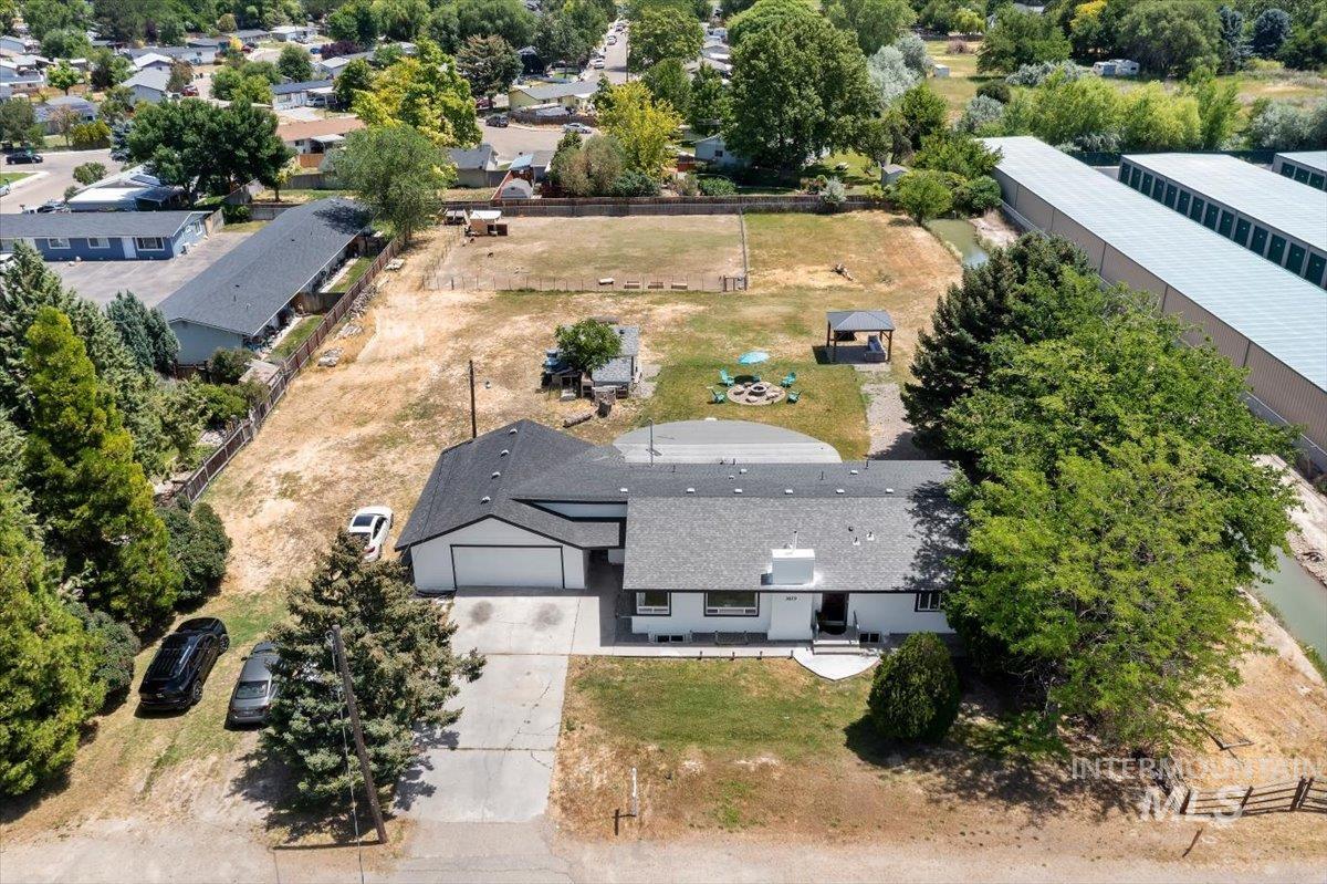 3819 S Montana, Caldwell, Idaho 83605, Land For Sale, Price $1,200,000,MLS 98995453