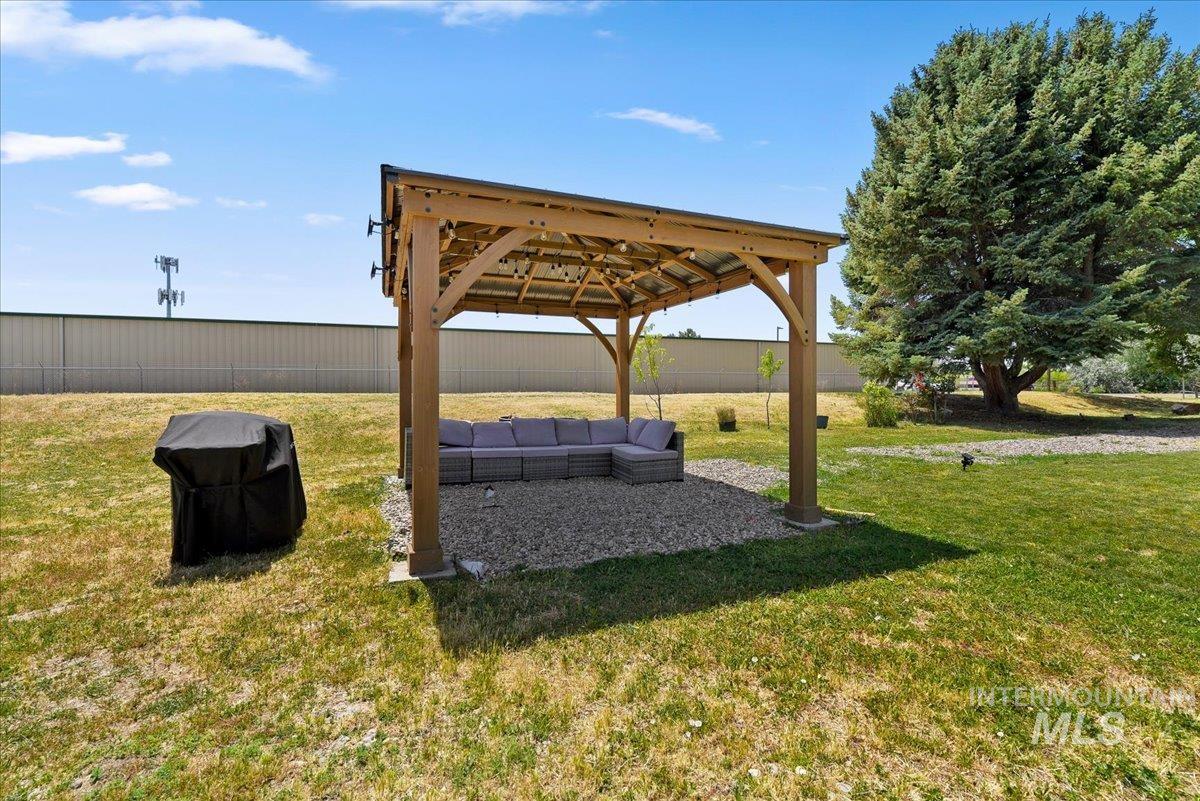 3819 S Montana, Caldwell, Idaho 83605, Land For Sale, Price $1,200,000,MLS 98995453