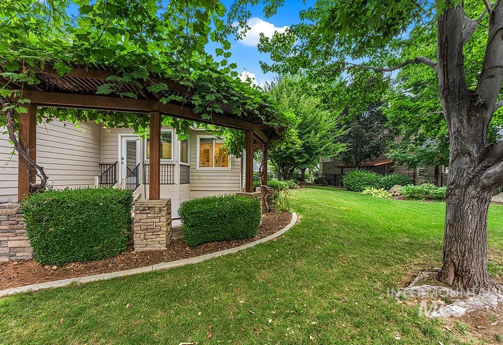 4063 S Mill Site Ave, Boise, Idaho 83716, 4 Bedrooms, 2.5 Bathrooms, Residential For Sale, Price $1,149,000,MLS 98995455