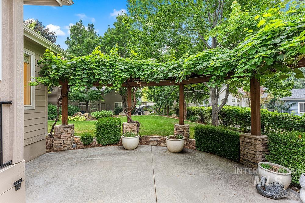 4063 S Mill Site Ave, Boise, Idaho 83716, 4 Bedrooms, 2.5 Bathrooms, Residential For Sale, Price $1,149,000,MLS 98995455