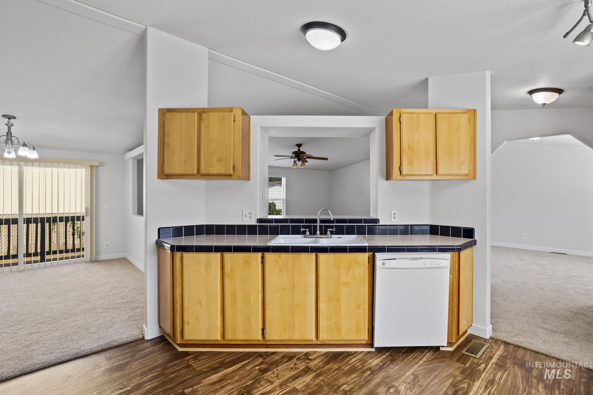 11250 W Azure Ln, Boise, Idaho 83713, 3 Bedrooms, 2 Bathrooms, Residential For Sale, Price $135,000, 98995461