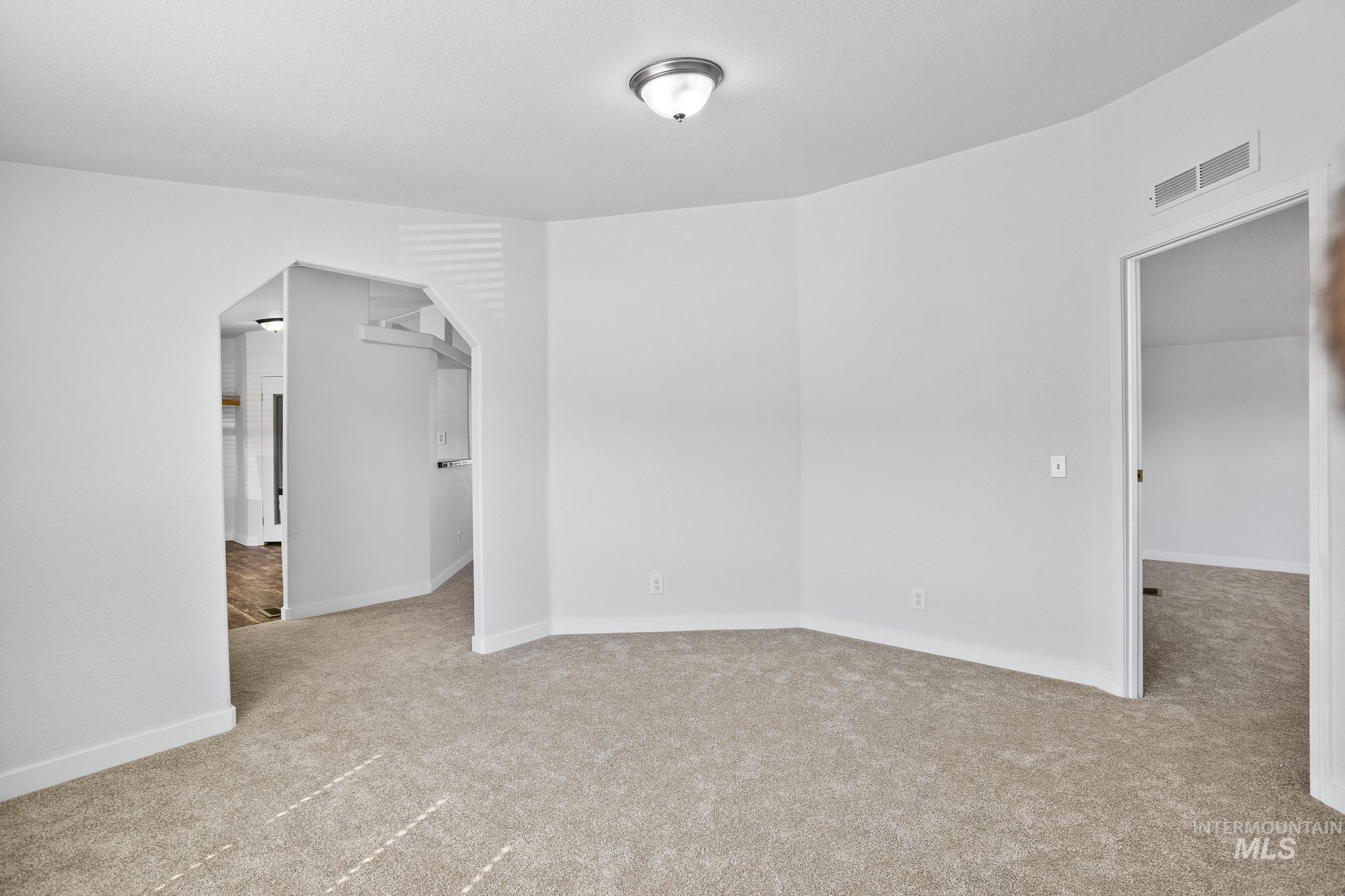 11250 W Azure Ln, Boise, Idaho 83713, 3 Bedrooms, 2 Bathrooms, Residential For Sale, Price $135,000, 98995461