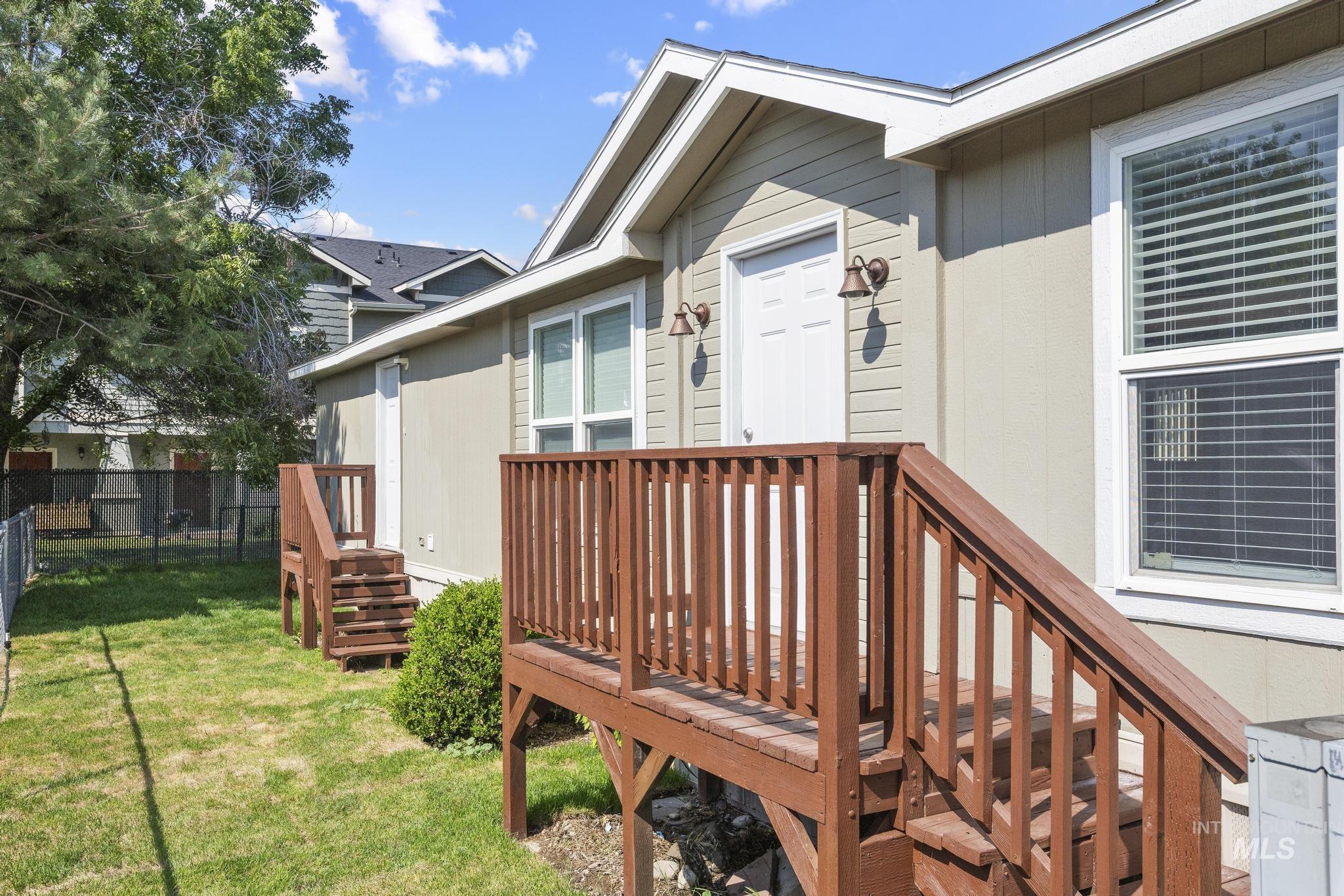 11250 W Azure Ln, Boise, Idaho 83713, 3 Bedrooms, 2 Bathrooms, Residential For Sale, Price $135,000, 98995461