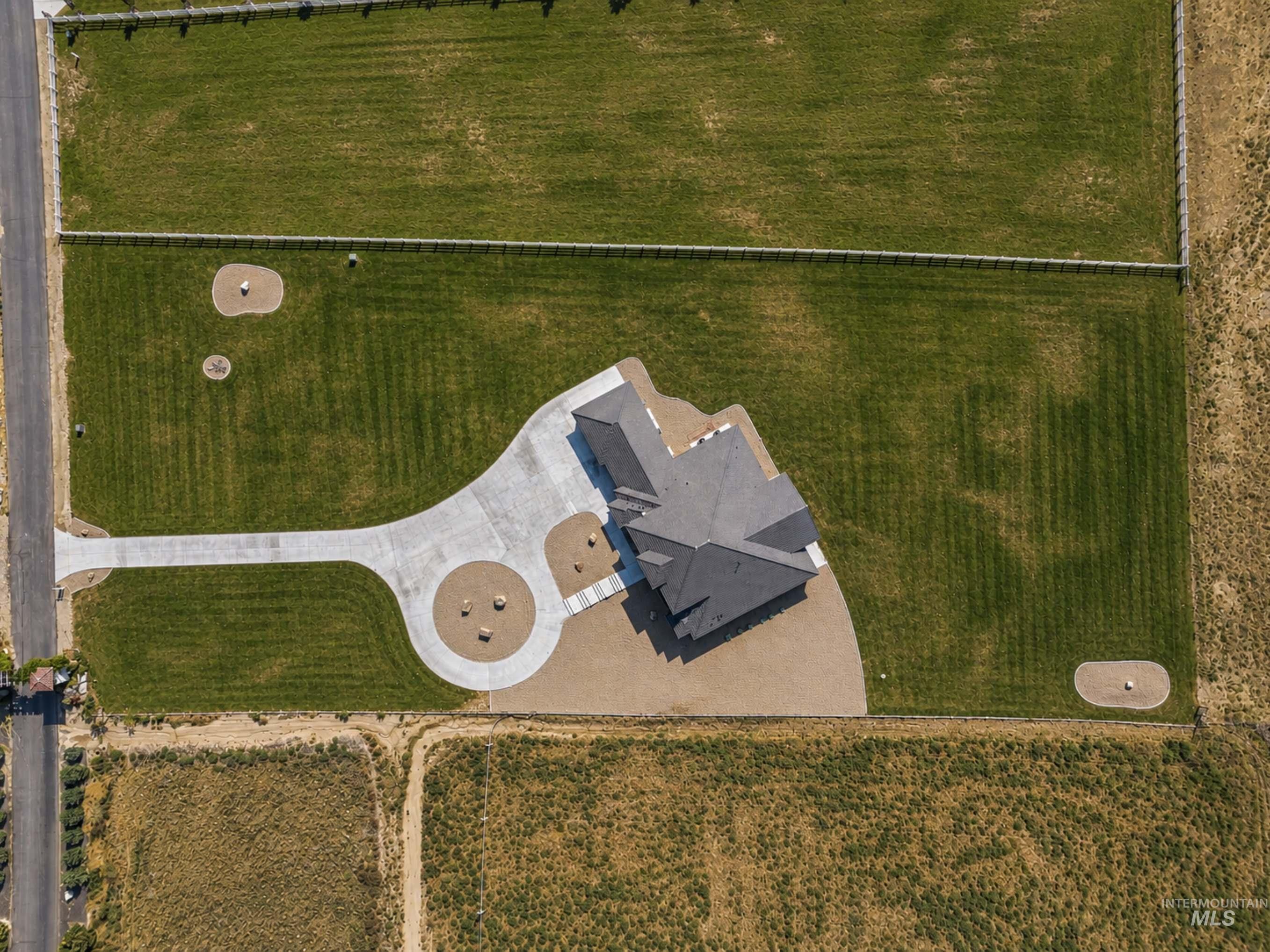 7865 Via Toscana Lane, Nampa, Idaho 83686, 4 Bedrooms, 4.5 Bathrooms, Residential For Sale, Price $1,650,000,MLS 98995462