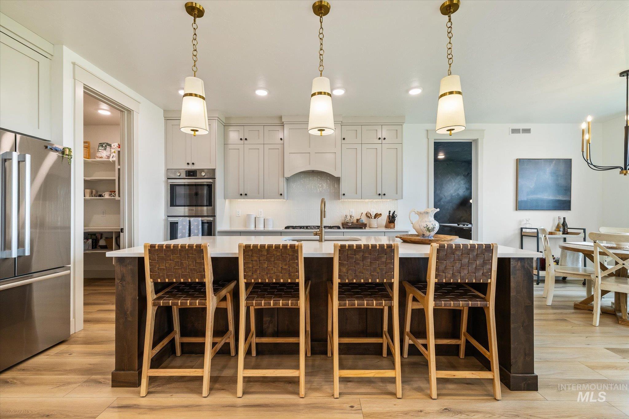 6883 W Mattawa Dr, Meridian, Idaho 83646, 4 Bedrooms, 2.5 Bathrooms, Residential For Sale, Price $785,000,MLS 98995465