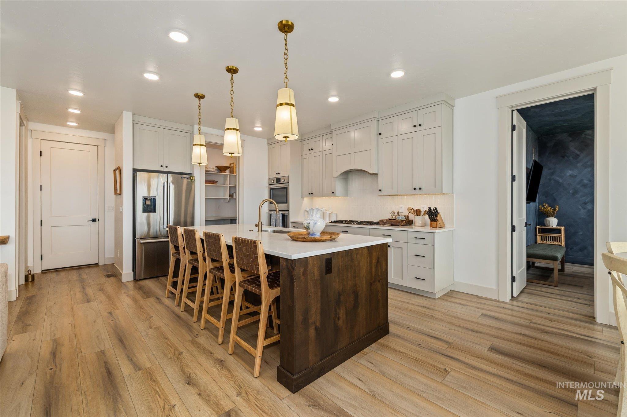 6883 W Mattawa Dr, Meridian, Idaho 83646, 4 Bedrooms, 2.5 Bathrooms, Residential For Sale, Price $785,000,MLS 98995465