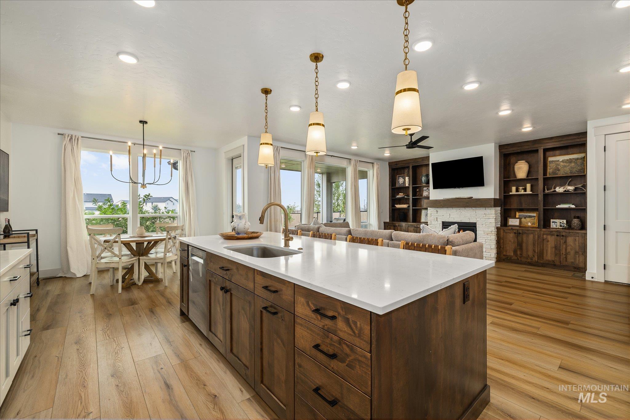 6883 W Mattawa Dr, Meridian, Idaho 83646, 4 Bedrooms, 2.5 Bathrooms, Residential For Sale, Price $785,000,MLS 98995465