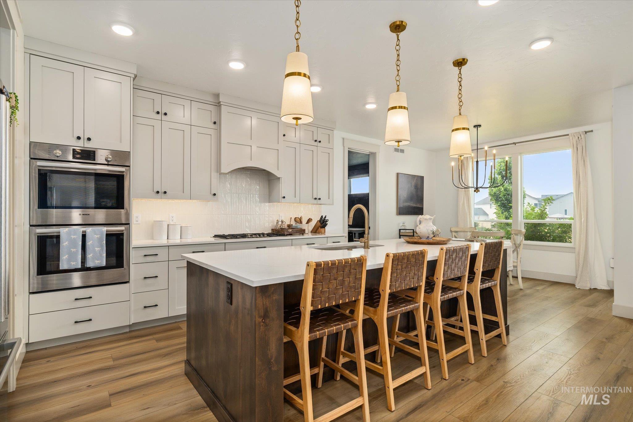 6883 W Mattawa Dr, Meridian, Idaho 83646, 4 Bedrooms, 2.5 Bathrooms, Residential For Sale, Price $785,000,MLS 98995465