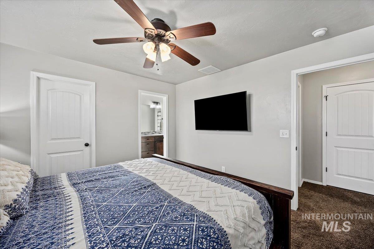164 W 30 S, Jerome, Idaho 83338, 4 Bedrooms, 2 Bathrooms, Residential For Sale, Price $449,000,MLS 98995466