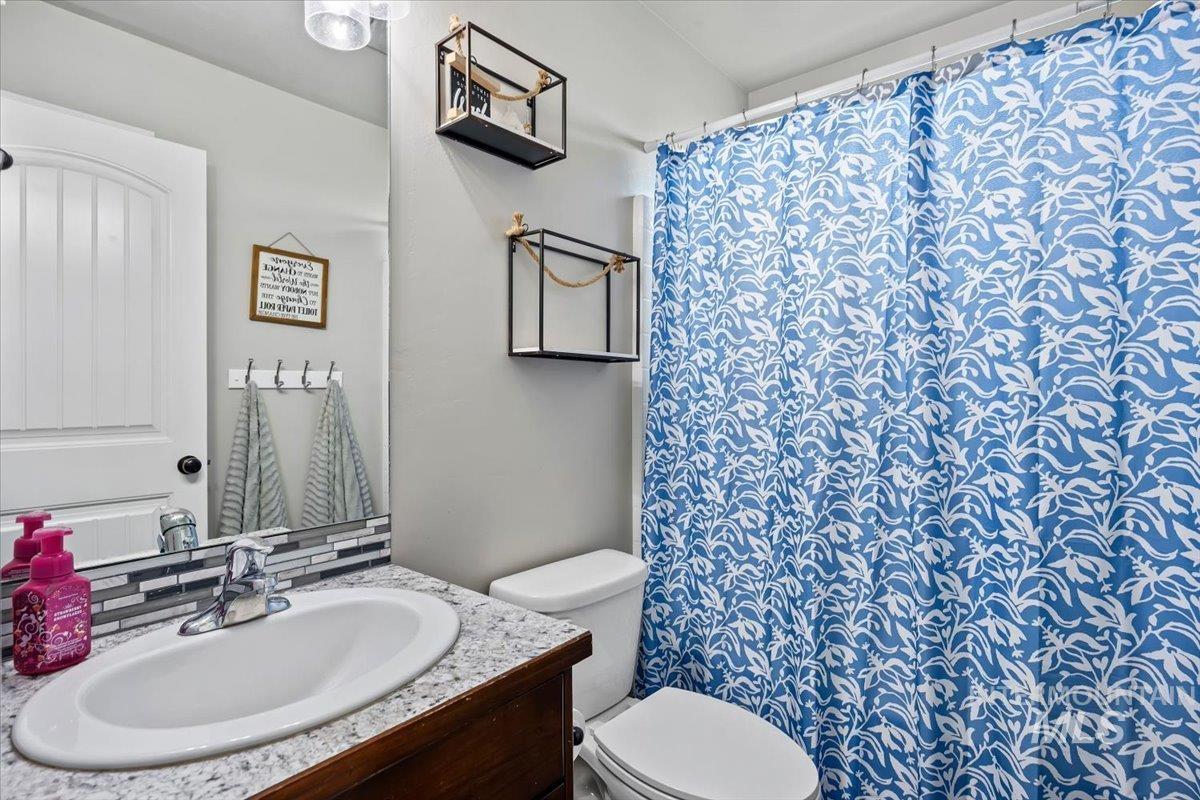 164 W 30 S, Jerome, Idaho 83338, 4 Bedrooms, 2 Bathrooms, Residential For Sale, Price $449,000,MLS 98995466