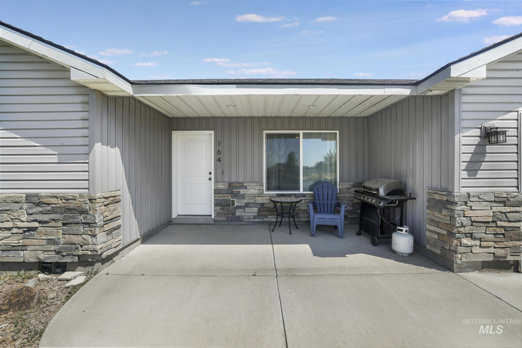 164 W 30 S, Jerome, Idaho 83338, 4 Bedrooms, 2 Bathrooms, Residential For Sale, Price $459,000, 98995466