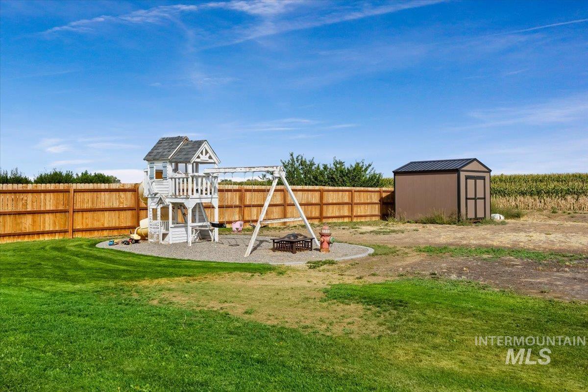 164 W 30 S, Jerome, Idaho 83338, 4 Bedrooms, 2 Bathrooms, Residential For Sale, Price $449,000,MLS 98995466