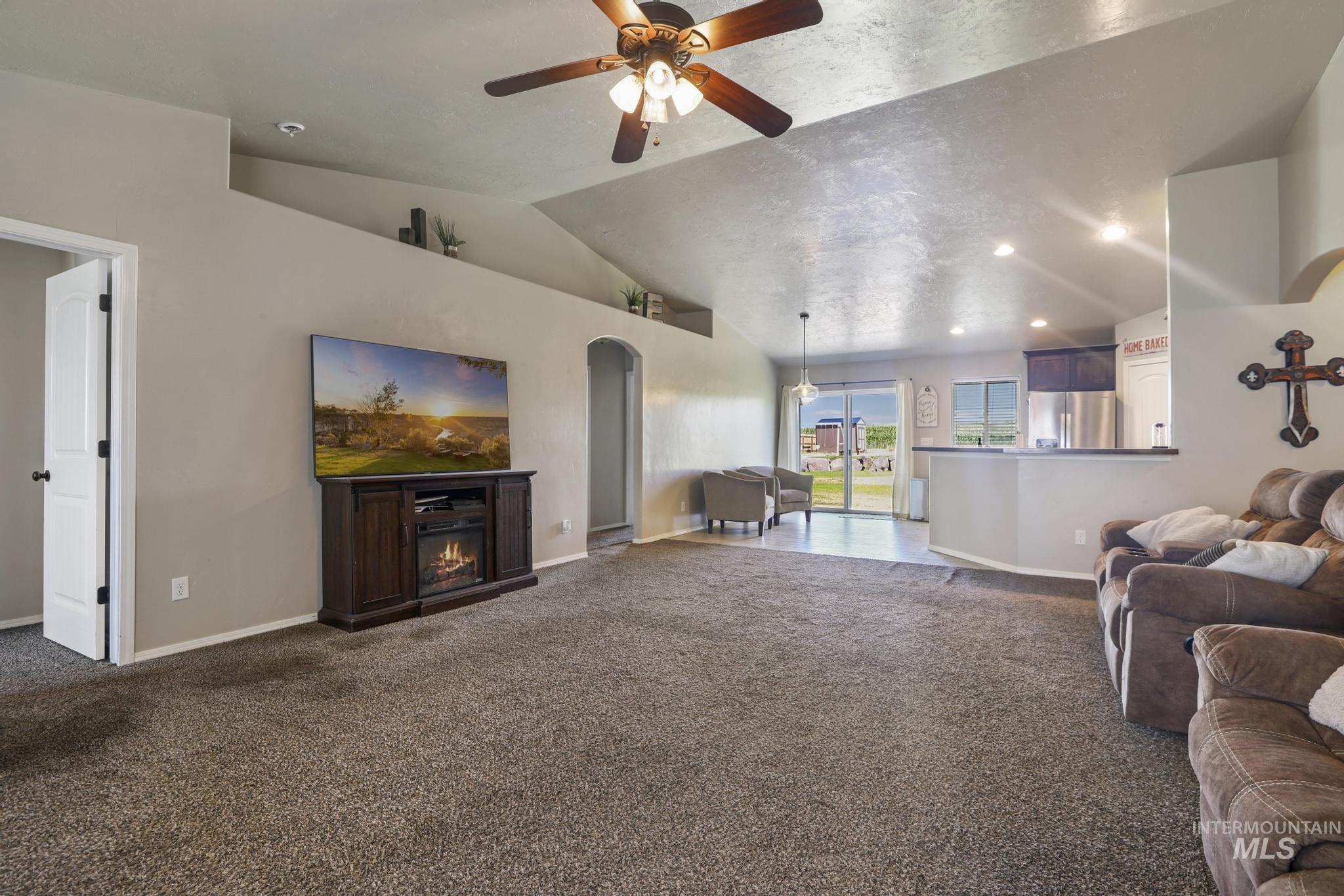 164 W 30 S, Jerome, Idaho 83338, 4 Bedrooms, 2 Bathrooms, Residential For Sale, Price $459,000, 98995466