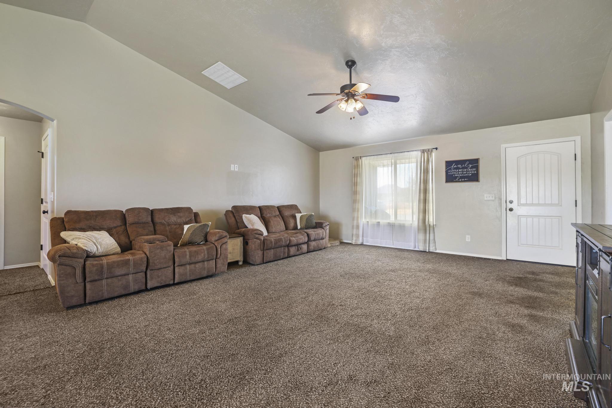 164 W 30 S, Jerome, Idaho 83338, 4 Bedrooms, 2 Bathrooms, Residential For Sale, Price $459,000, 98995466