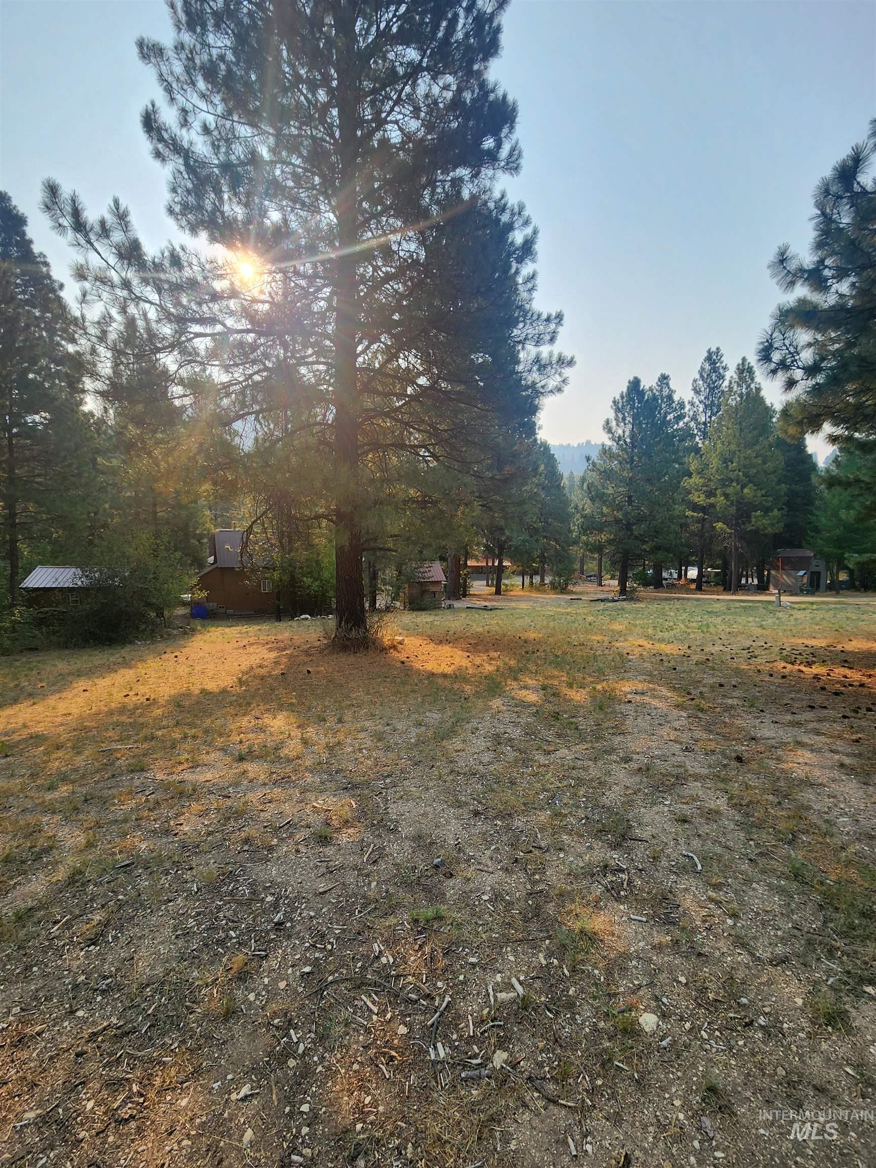 1061 N Hidden Pine Rd, Pine, Idaho 83647, 2 Bedrooms, 2 Bathrooms, Residential For Sale, Price $719,000, 98995468