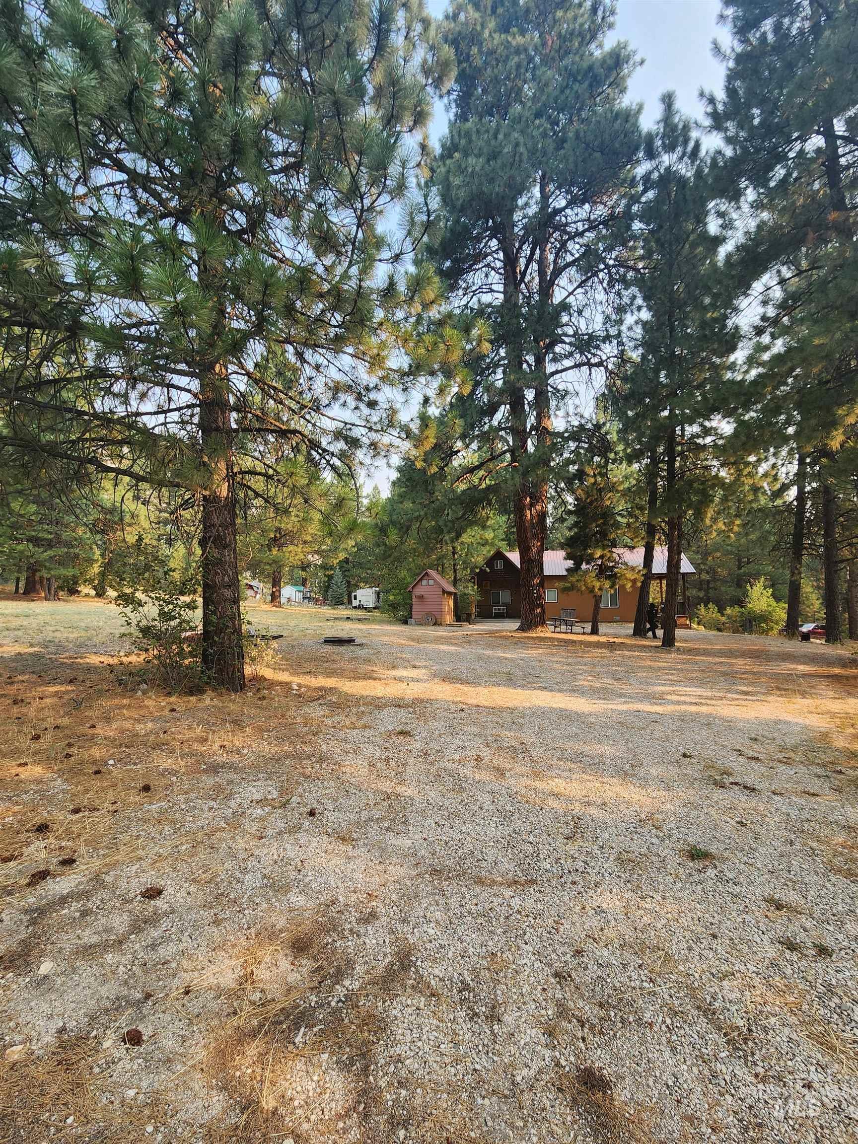 1061 N Hidden Pine Rd, Pine, Idaho 83647, 2 Bedrooms, 2 Bathrooms, Residential For Sale, Price $719,000, 98995468